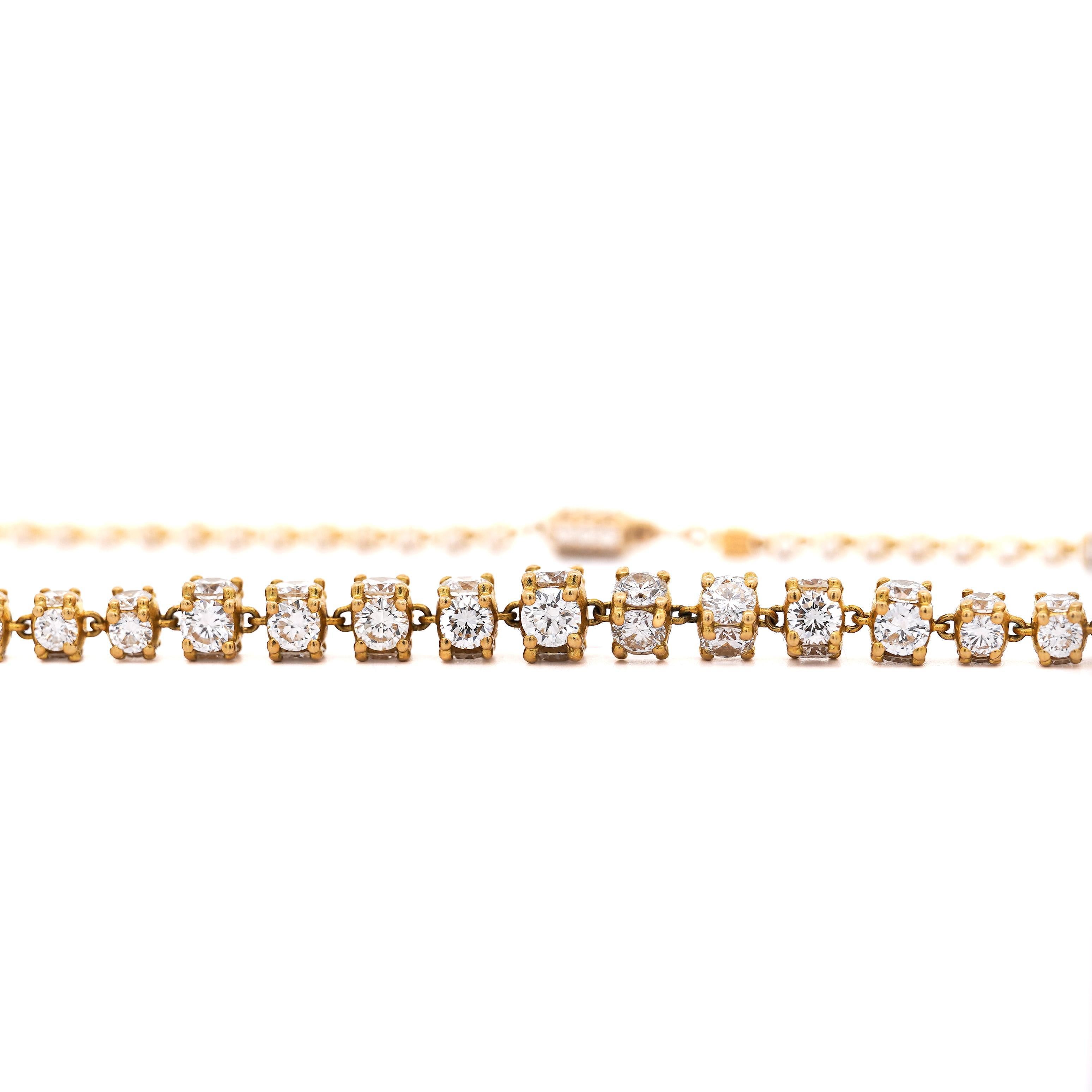 Collana con catena a cilindro in oro 18K e diamante rotondo da 17 carati in vendita 5