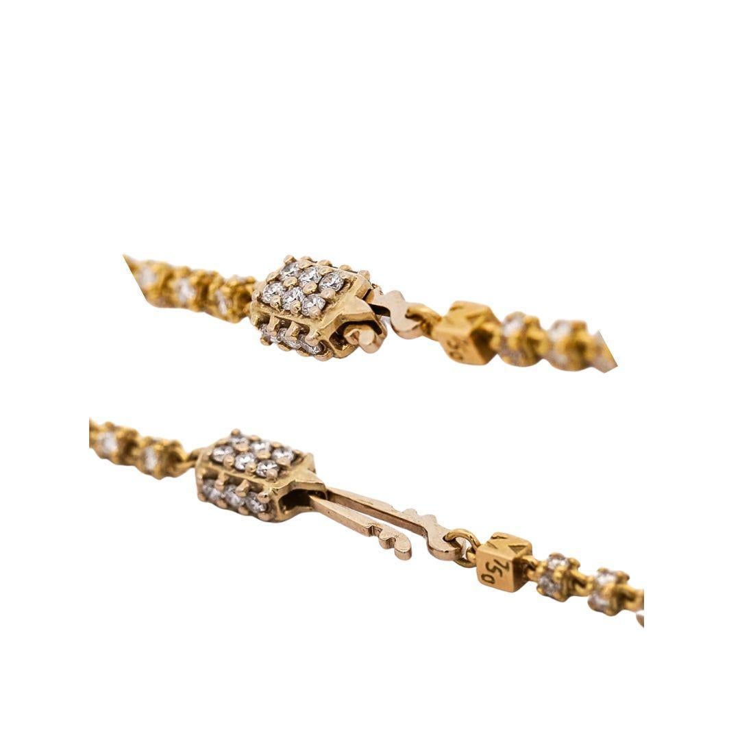 Taglio rotondo Collana con catena a cilindro in oro 18K e diamante rotondo da 17 carati in vendita