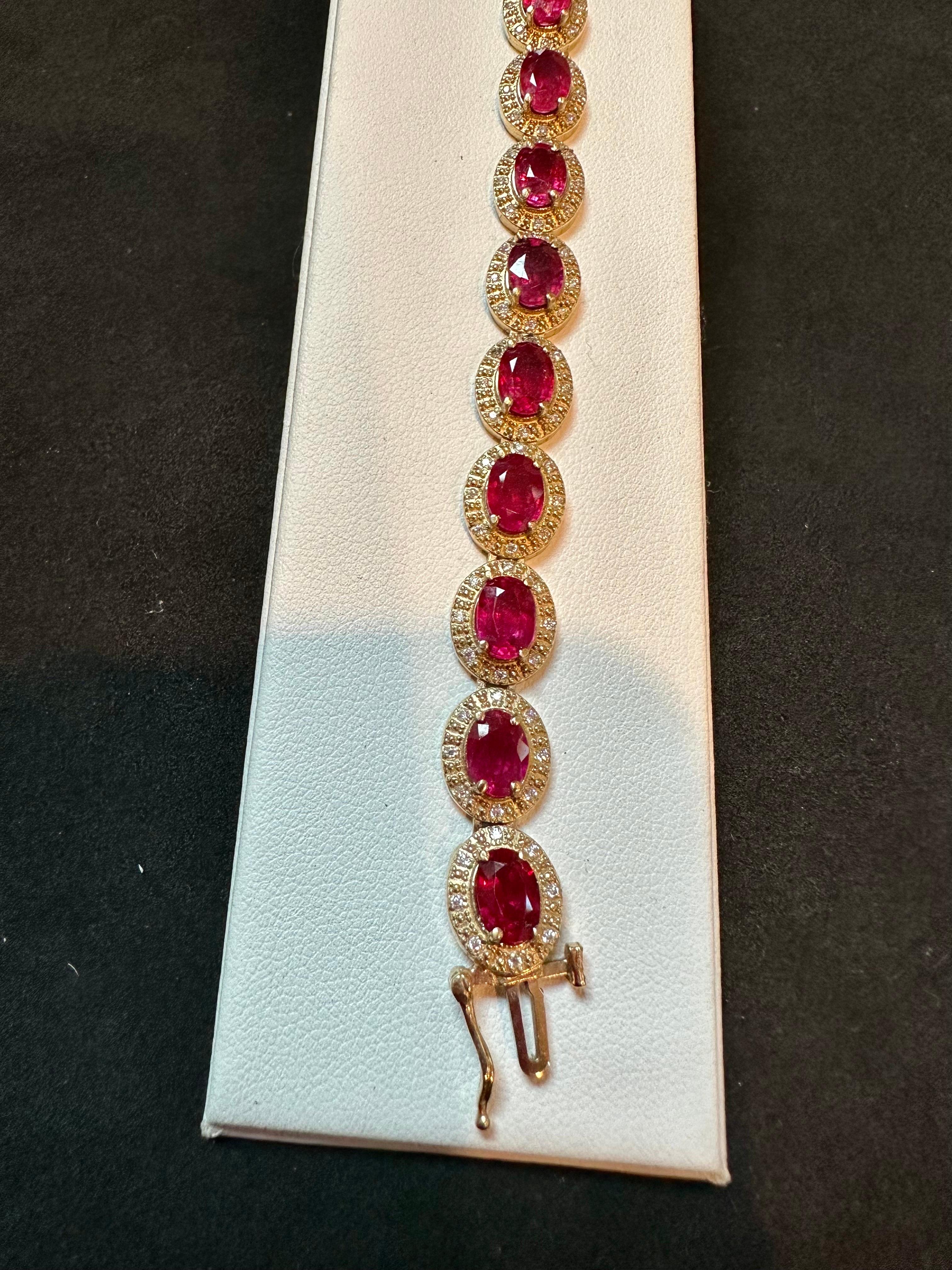 Bracelet tennis accessible en or jaune 14 carats avec rubis de 17 carats et diamants de 1 carat en vente 2