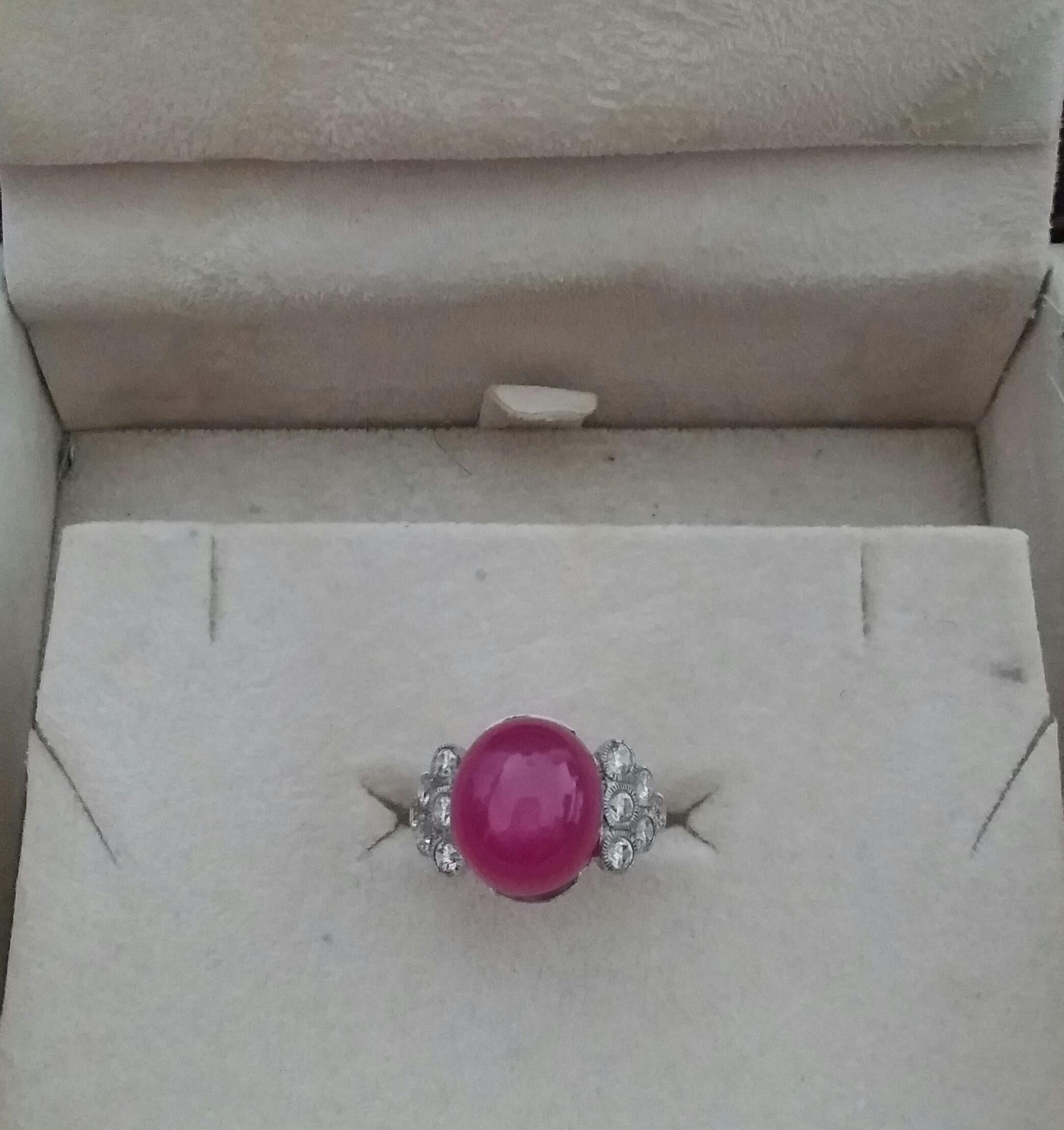 17 Carat Ruby Oval Cabochon 14 Kt Gold 12 Full Cut Round Diamonds Cocktail Ring For Sale 1