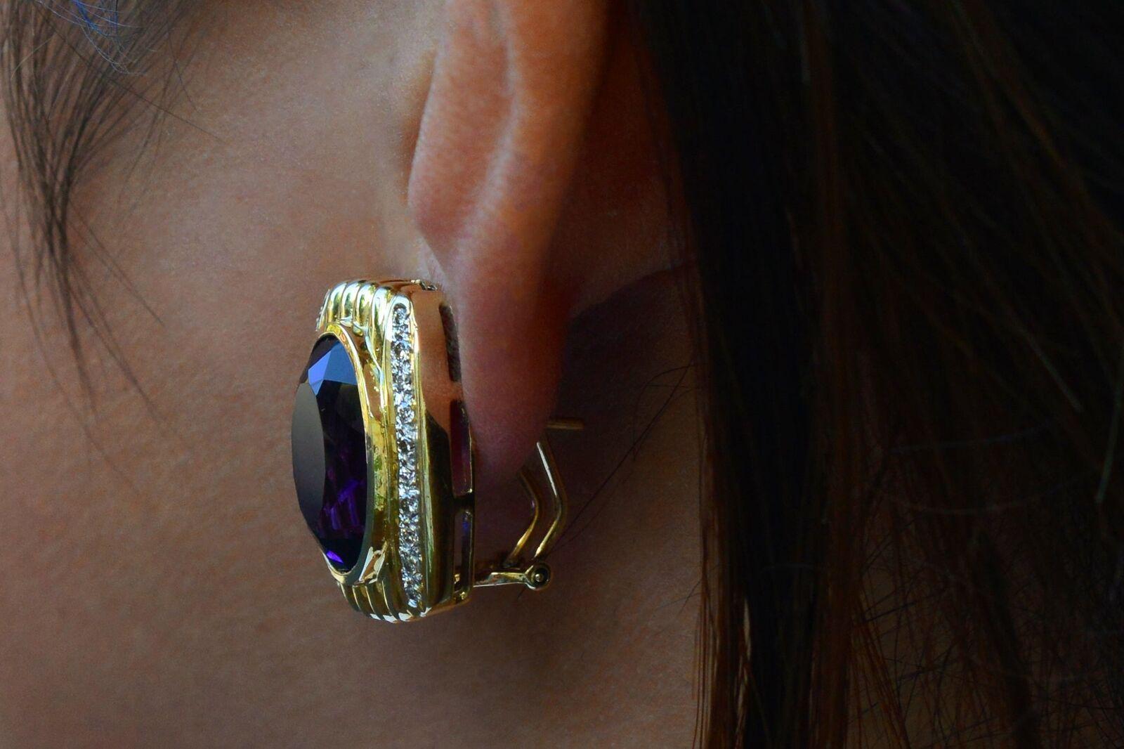 Rétro Boucles d'oreilles à levier en améthyste sibérienne 17 carats en vente