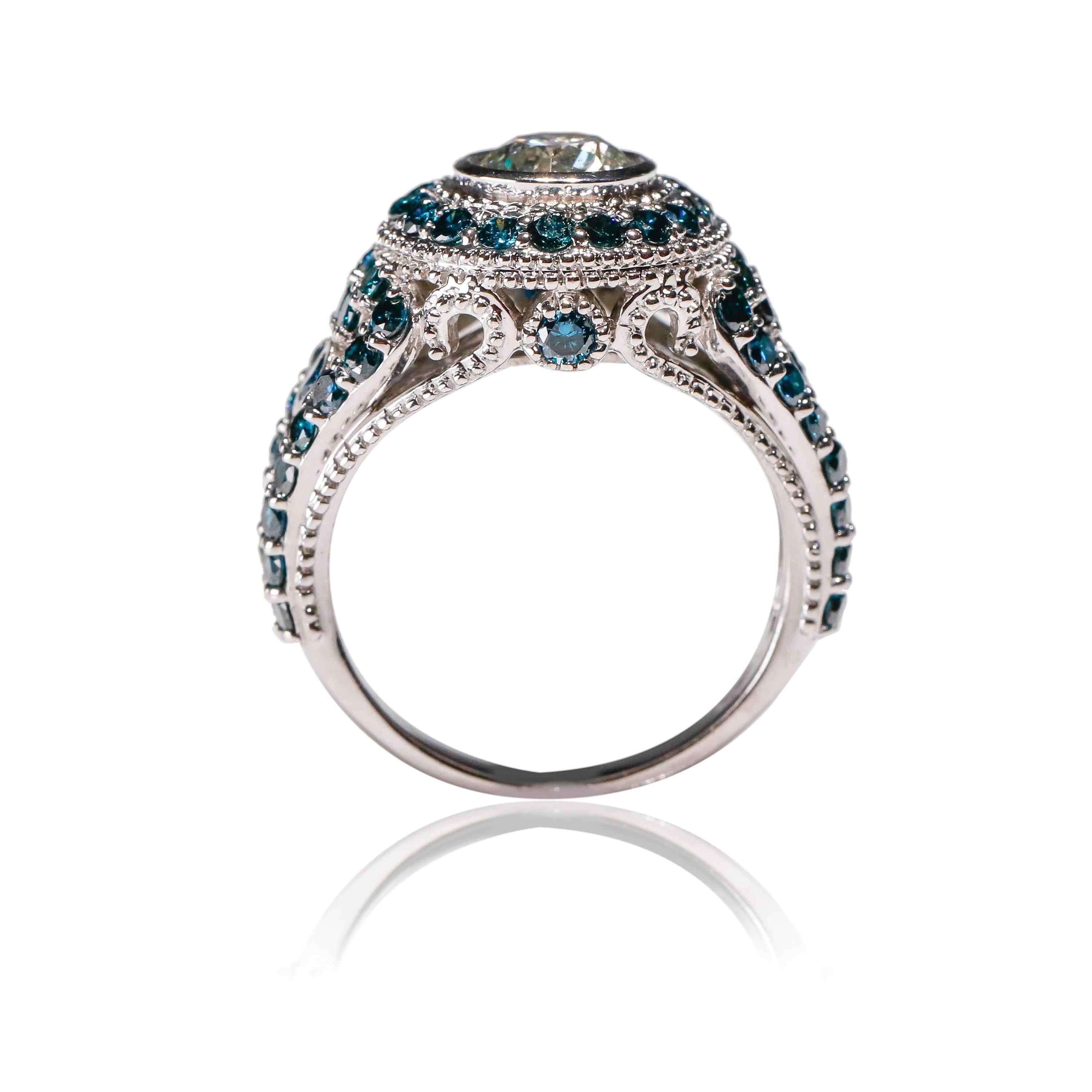 1.7 CT Blue Diamond 0.83 CT White Diamond Cocktail Ring 14 karat White Gold In New Condition In New York, NY