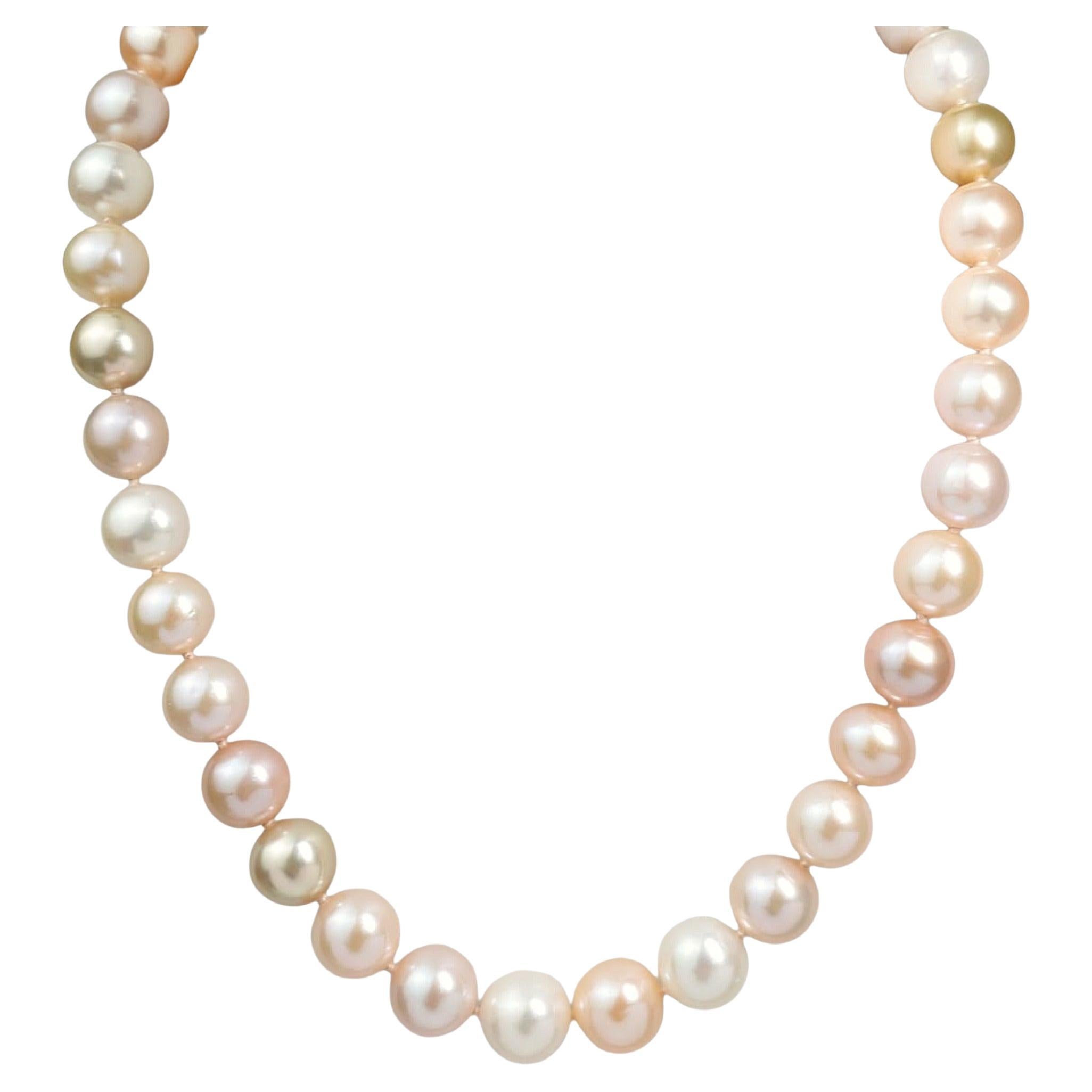 Vintage 17" Gold, White, and Pink Freshwater Pearl Necklace in 14K Yellow Gold