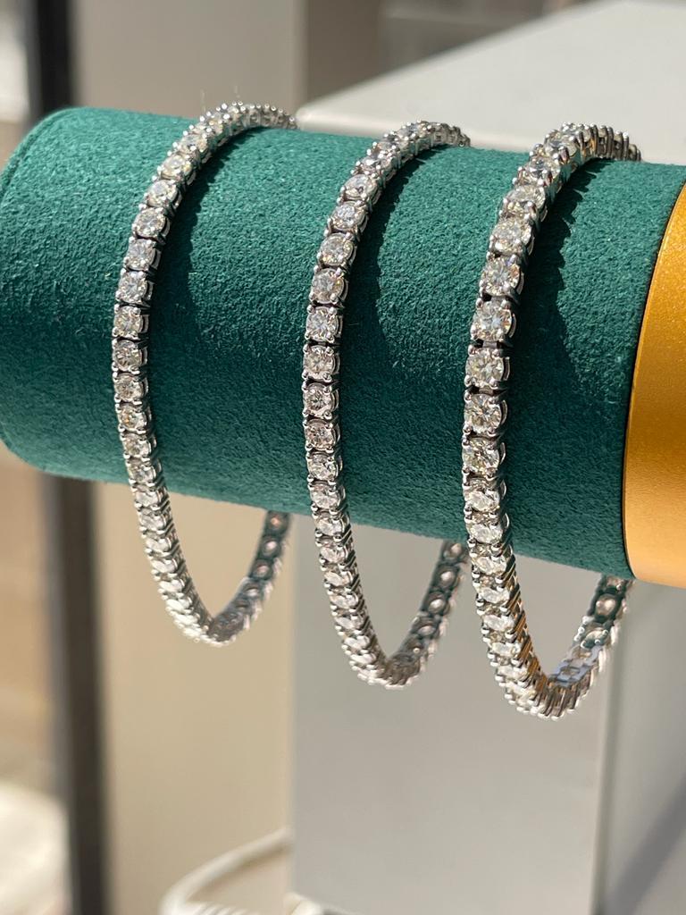 14 Karat Gelbgold 5 Karat rundes Diamant-Tennisarmband im Zustand „Neu“ im Angebot in Los Angeles, CA