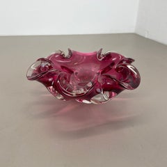 1.7 kg Pink-Purple Murano Glass Bowl Element Shell Ashtray Murano, Italy, 1970s