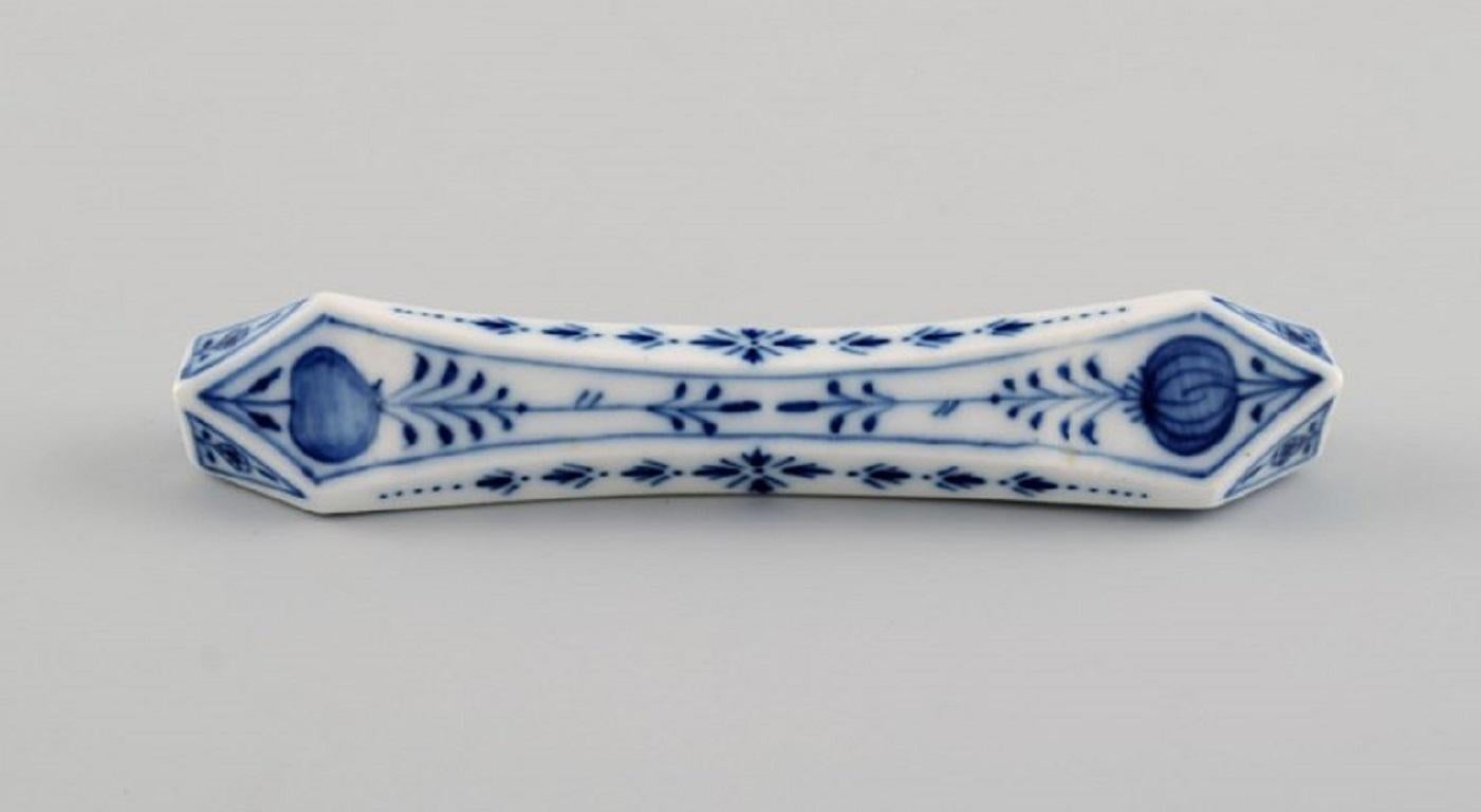German 17 Meissen Blue Onion Knife Rests in Hand-Painted Porcelain, Approx 1900