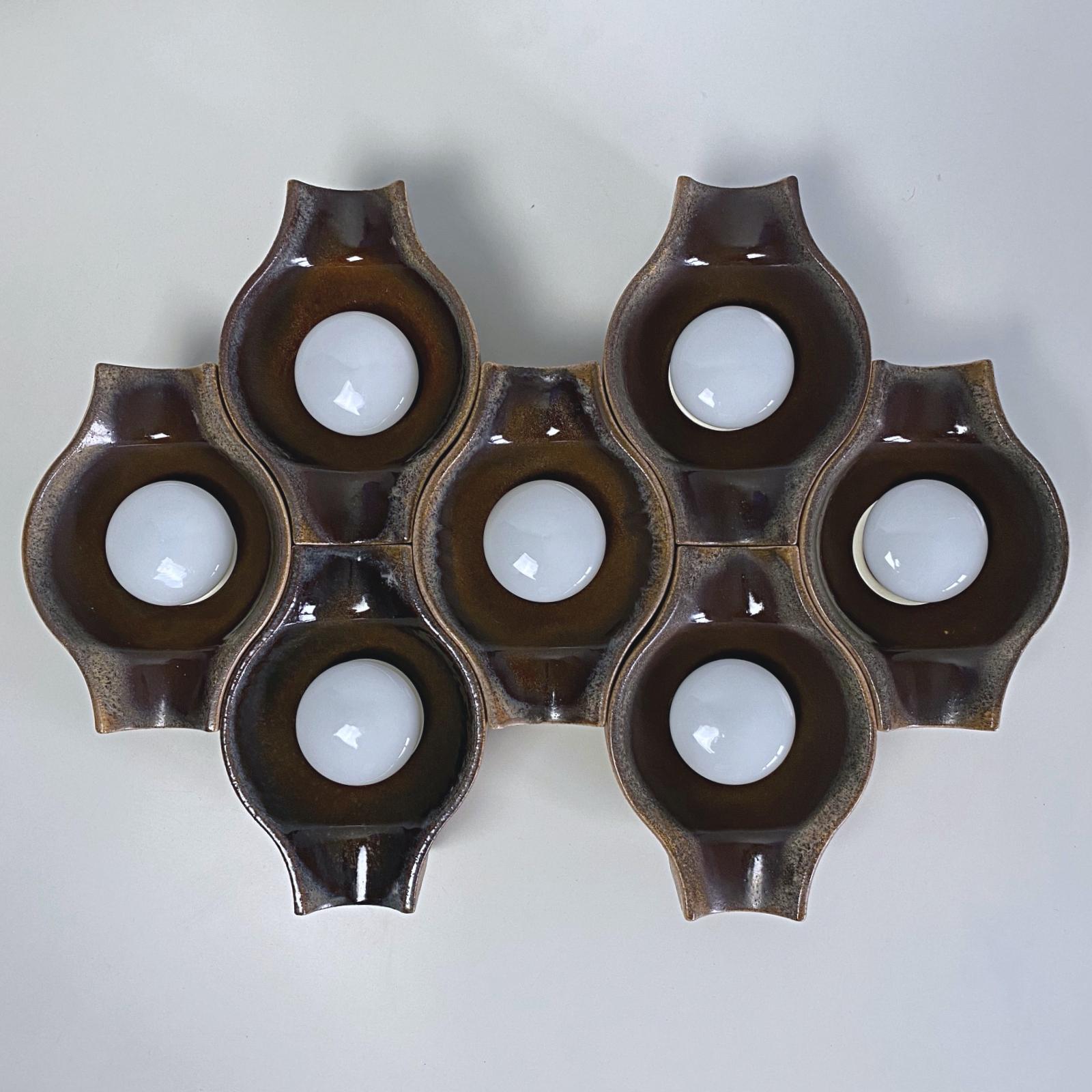 XX secolo 17 Lampade da parete in ceramica modernista di Zalloni per Leola, anni '60, Germania in vendita