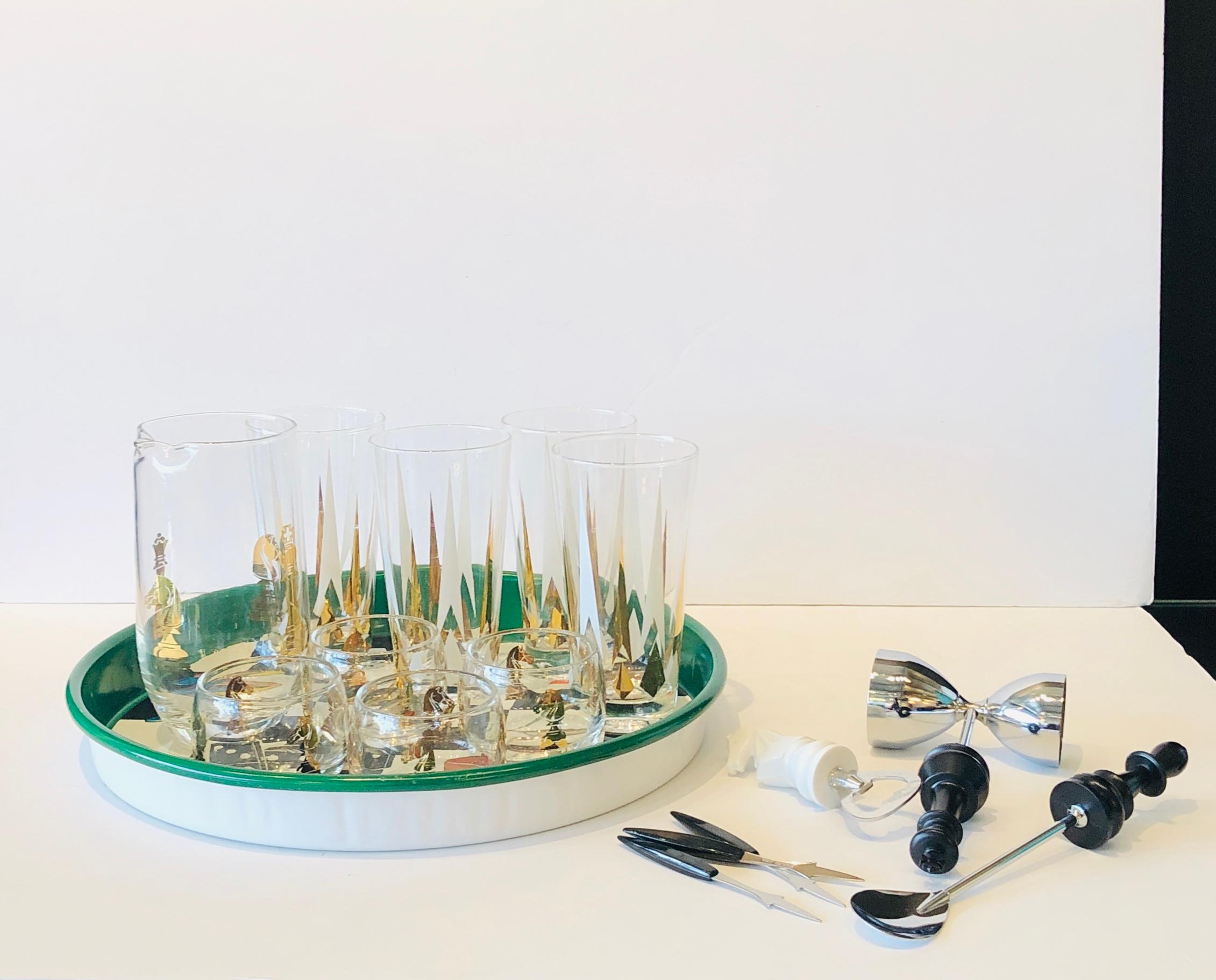 17-Piece Set Chess Themed Green, Black, Gold & Red Tray with Glass & Barware Set In Good Condition For Sale In Houston, TX