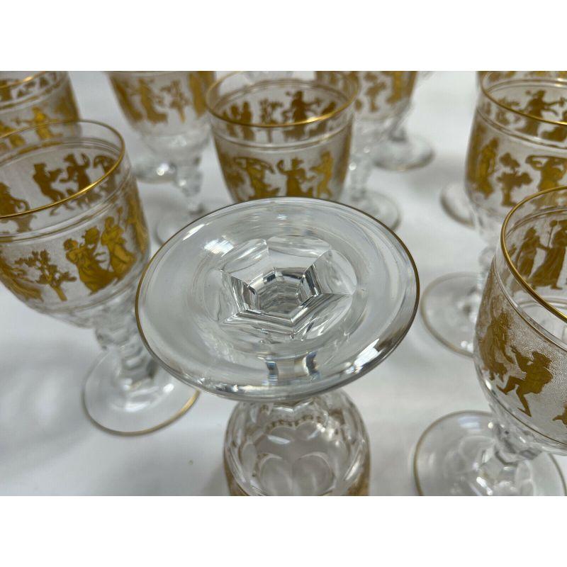 17 verres à vin ou à eau en verre dépoli et doré Danse de Flore du Val St. Lambert Bon état - En vente à Gardena, CA