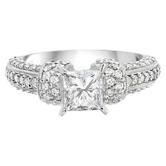 Bague de fiançailles en or blanc 18 carats avec diamant taille princesse de 1,70 carat serti en pavé