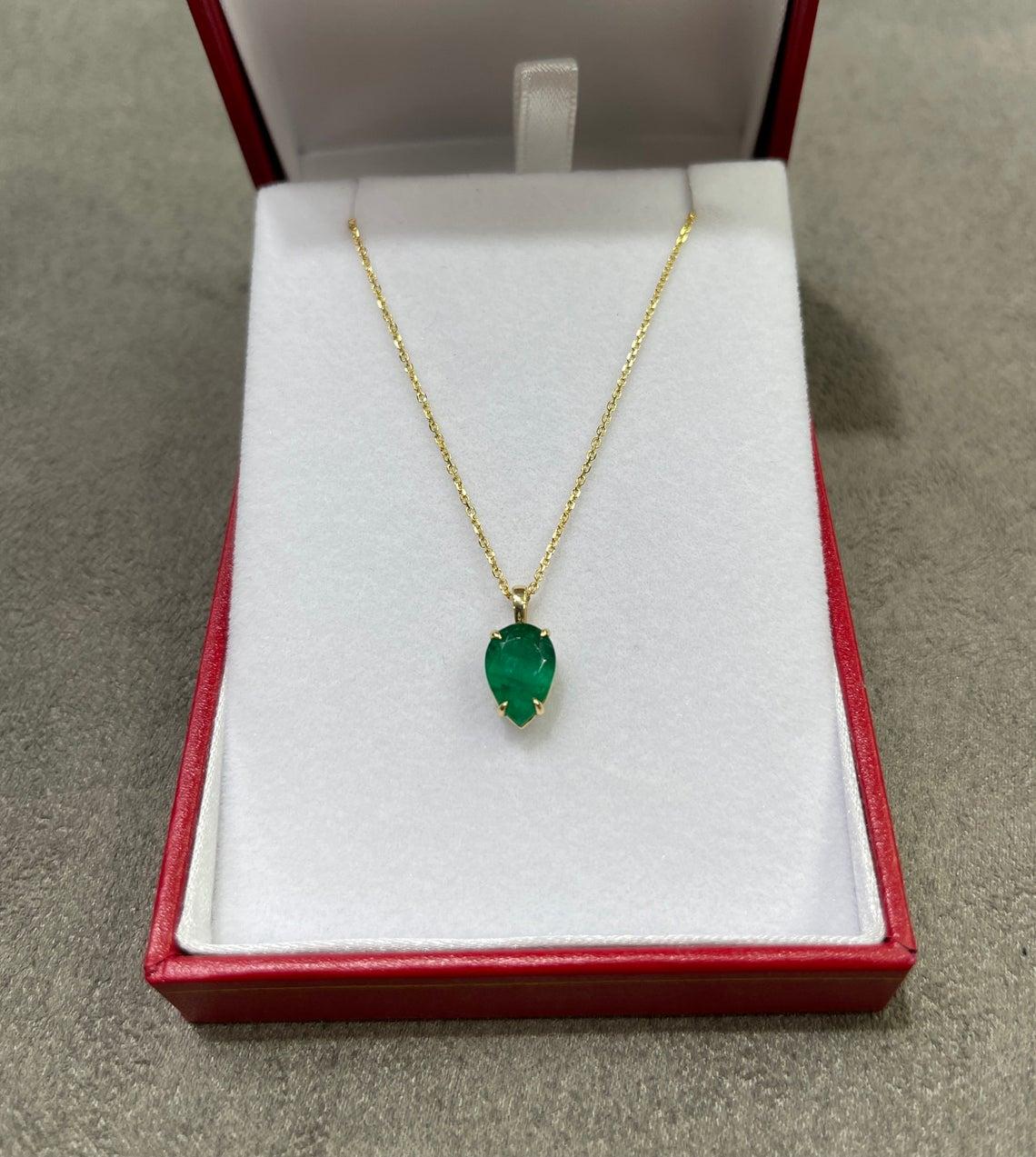 Modern 1.70-Carat 18K Colombian Emerald Solitaire Pear Cut Gold Upside Down Pendant For Sale