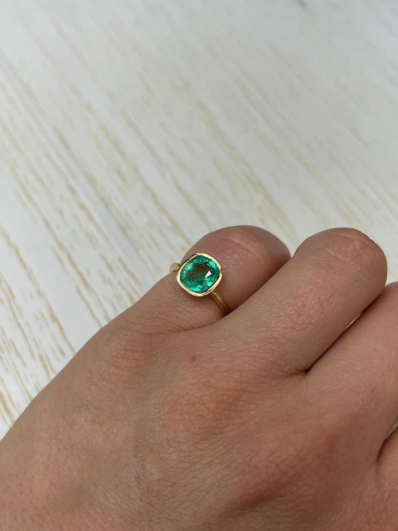 1,70 Carati 8x7 Verde Vivace Smeraldo Colombiano Taglio Cuscino Gemma Originale Maggio in vendita 3