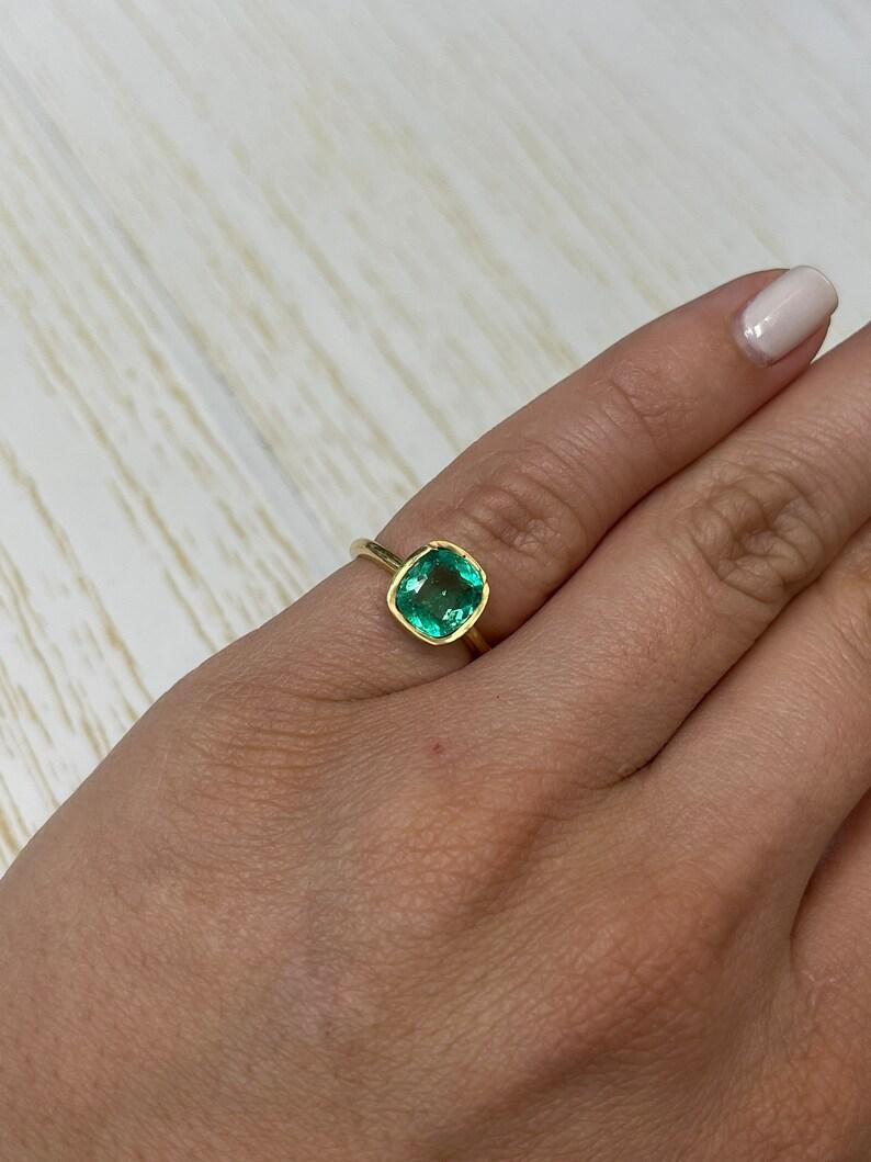 1,70 Carati 8x7 Verde Vivace Smeraldo Colombiano Taglio Cuscino Gemma Originale Maggio in vendita 1