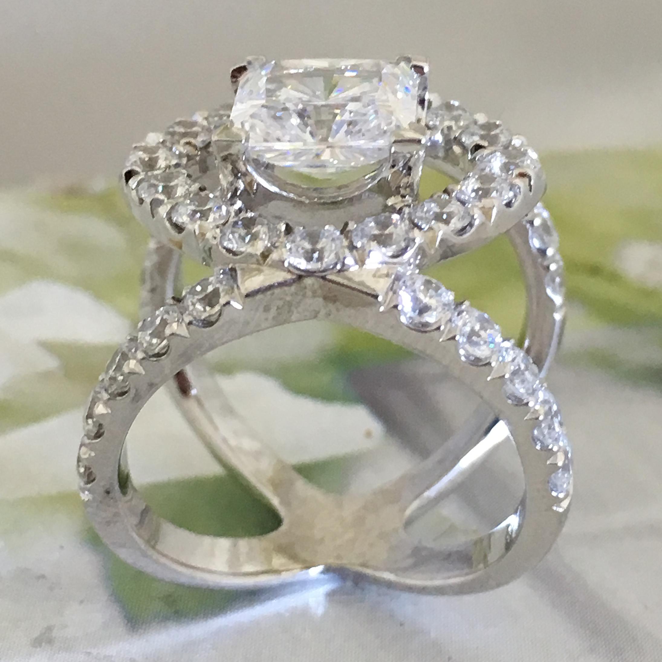 Princess Cut 1.70 Carat Approximate Princess Diamond Ring, Ben Dannie For Sale