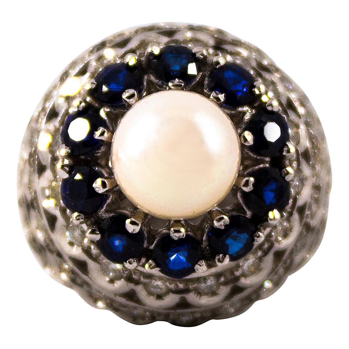 Bague cocktail en or blanc avec saphir bleu de 1,70 carat et perle de diamant blanc de 1,30 carat