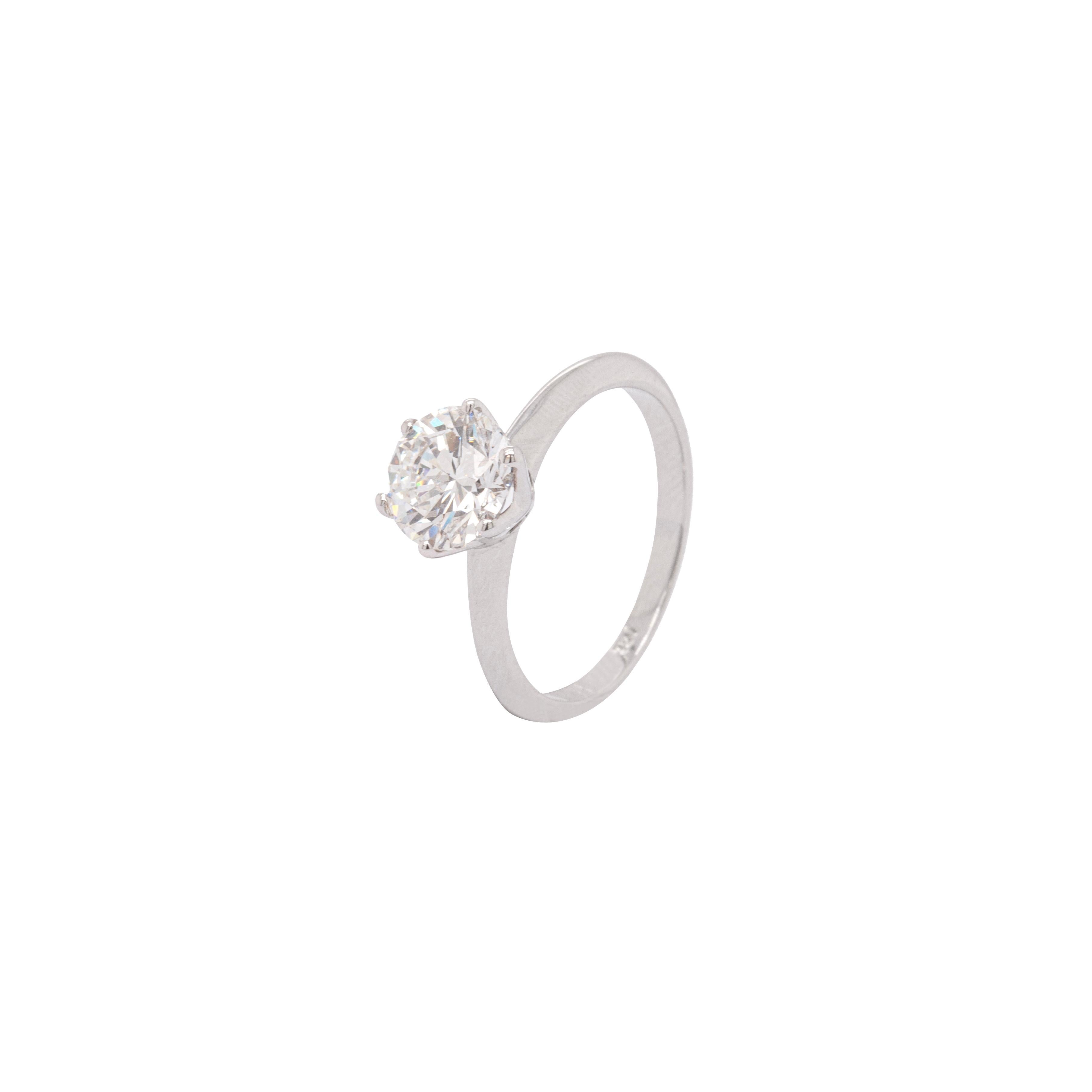 1,70 Karat Diamant Solitär-Ring aus 18 Karat Weißgold im Zustand „Hervorragend“ im Angebot in London, GB