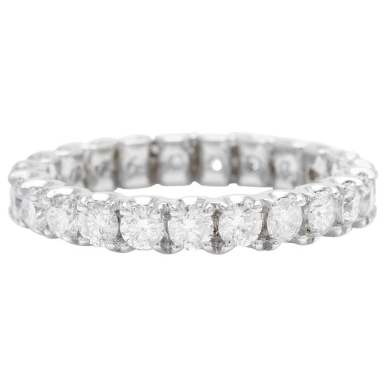 Bague d'éternité en or blanc massif 14 carats avec diamants naturels de 1,70 carat en vente