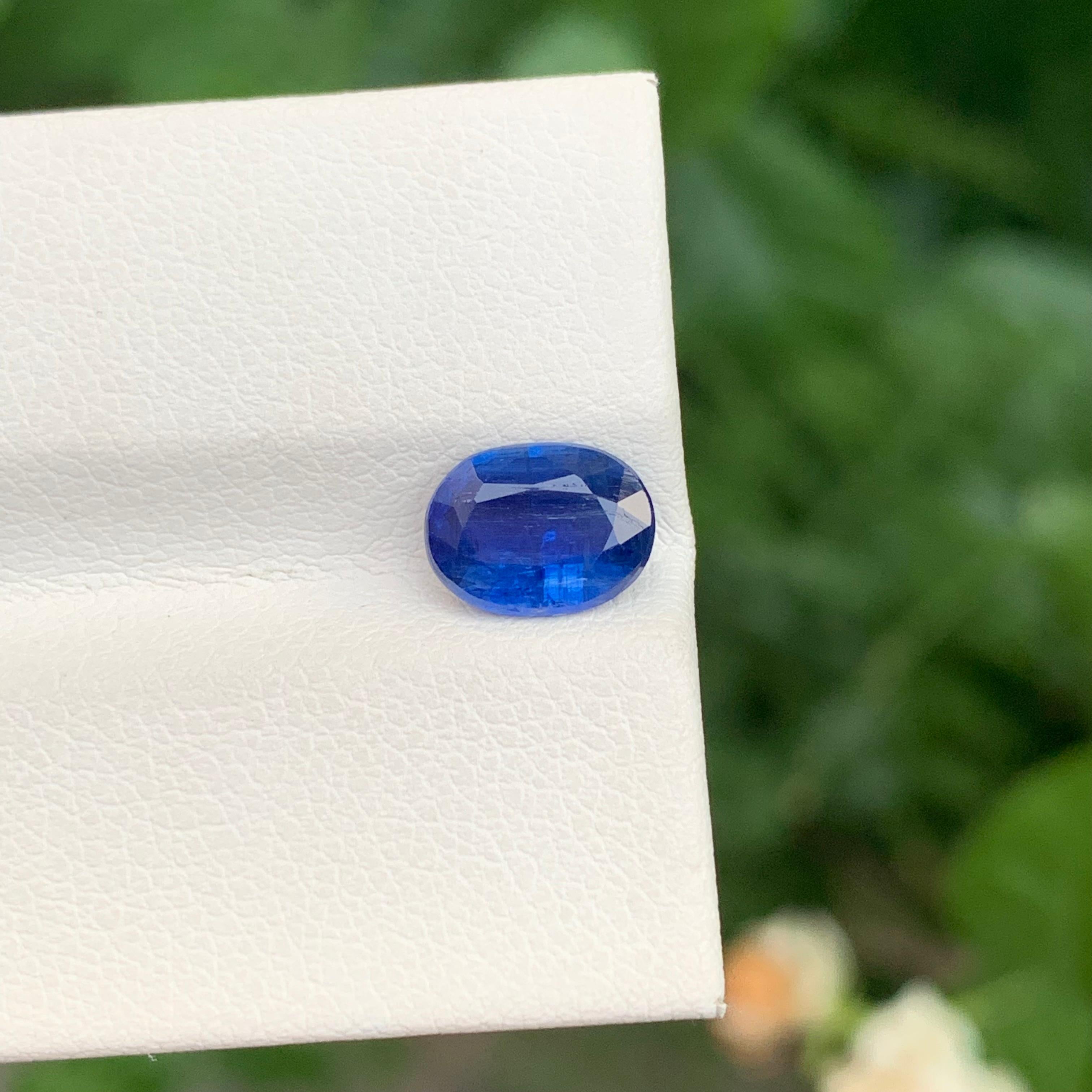 1.70 Carat Natural Faceted Kyanite Oval Shape Gemstone For Sale 4