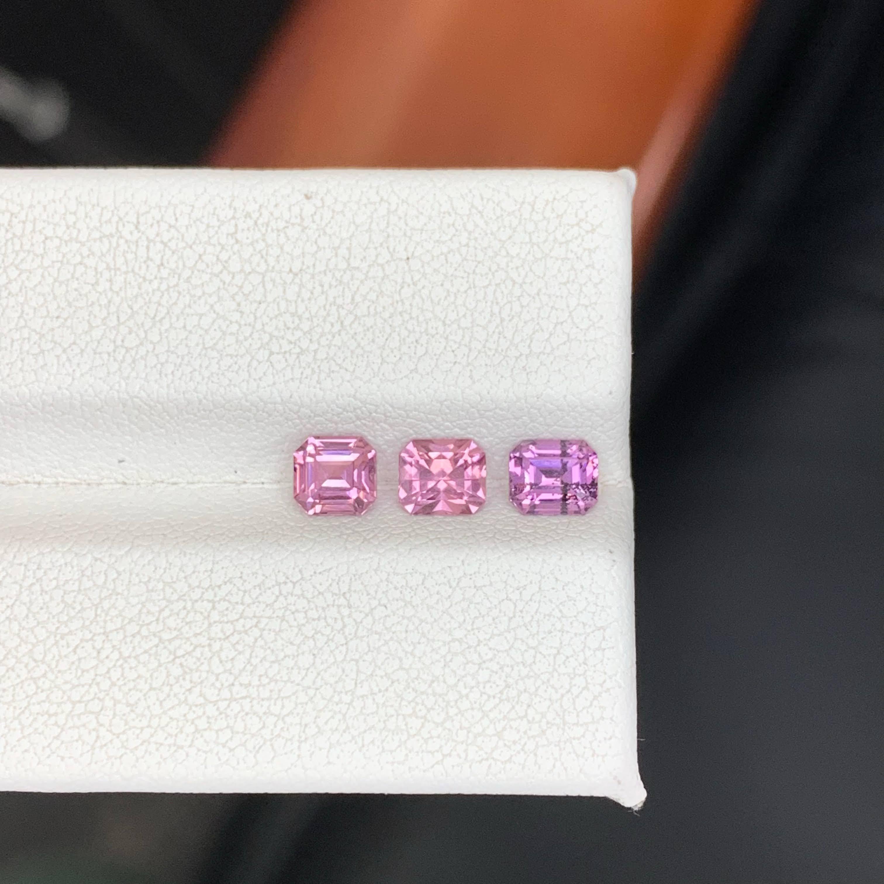 1,70 Karat Natürliche Lose 3 Stück Rosa Spinell Lot Prinzessinnenschliff aus Tadschikistan (Moderne) im Angebot