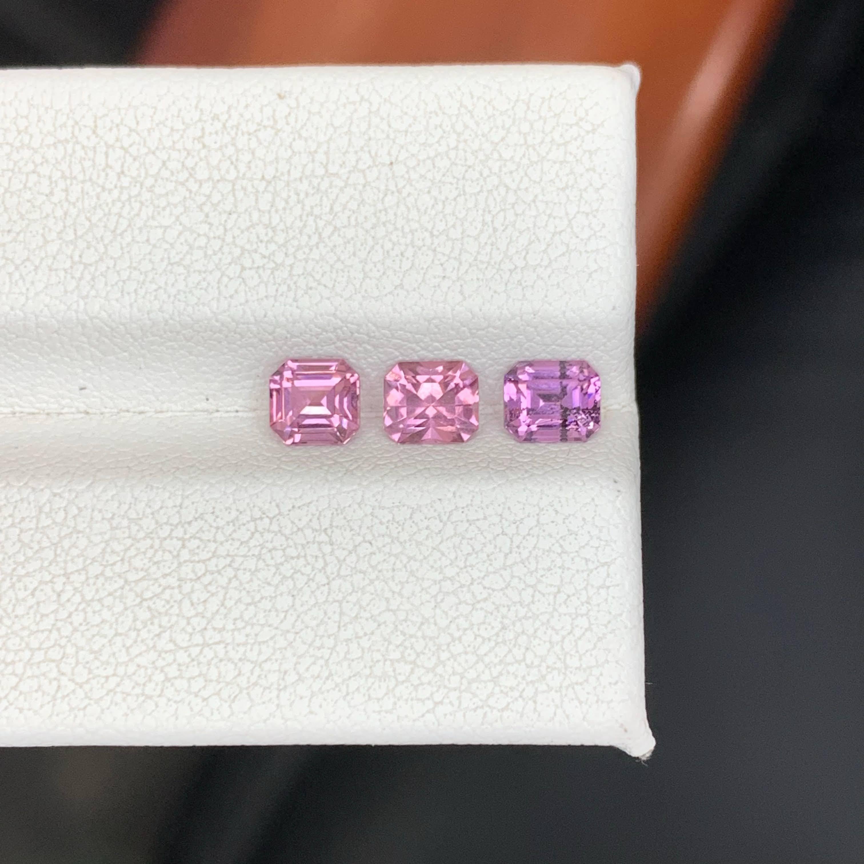 1,70 Karat Natürliche Lose 3 Stück Rosa Spinell Lot Prinzessinnenschliff aus Tadschikistan im Angebot 2