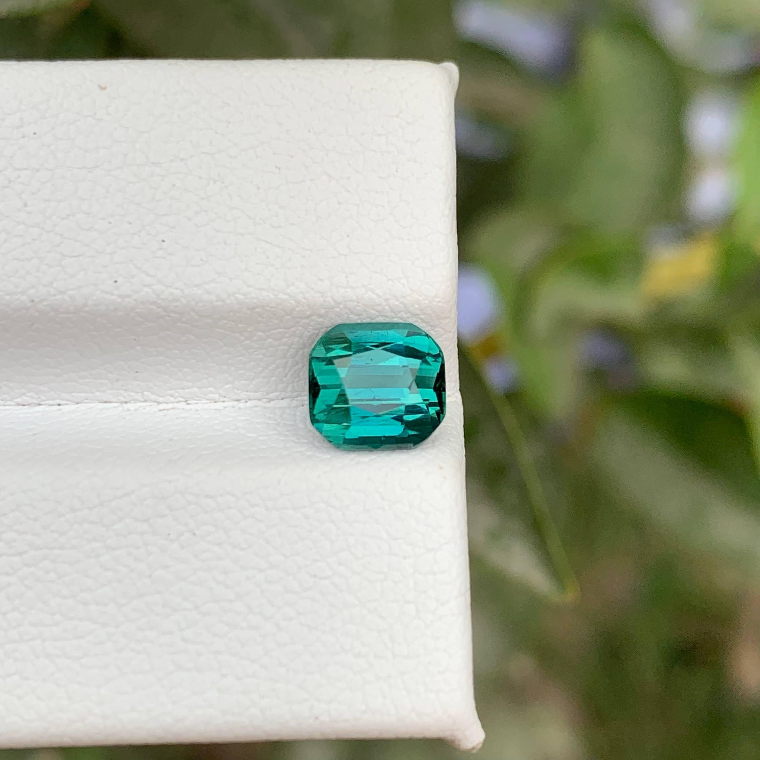 Moderno 1.70 carati di tormalina blu Lagoon naturale sfusa con taglio a cuscino Gemma afgana in vendita