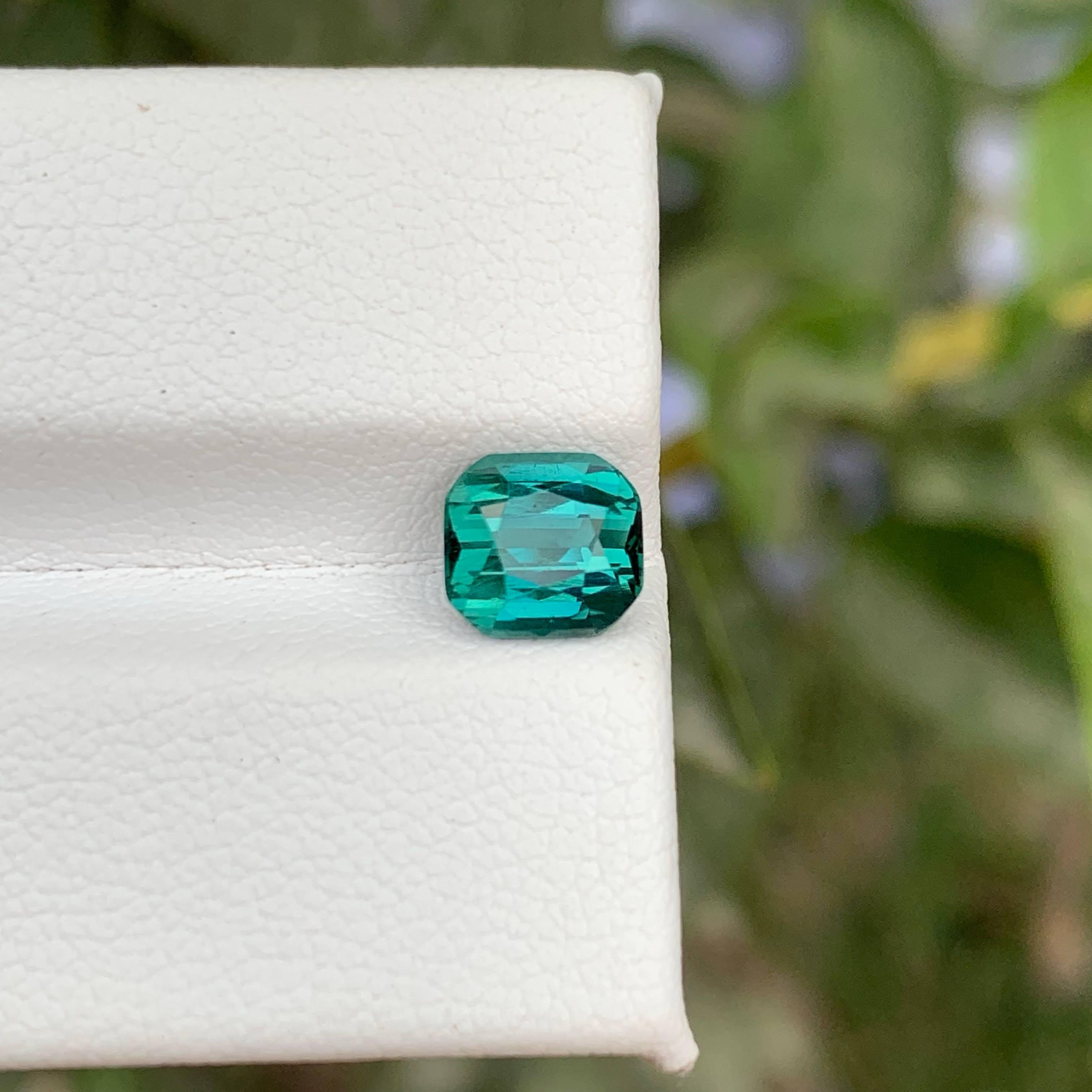 1.70 carati di tormalina blu Lagoon naturale sfusa con taglio a cuscino Gemma afgana In condizioni Nuovo in vendita a Bangkok, TH