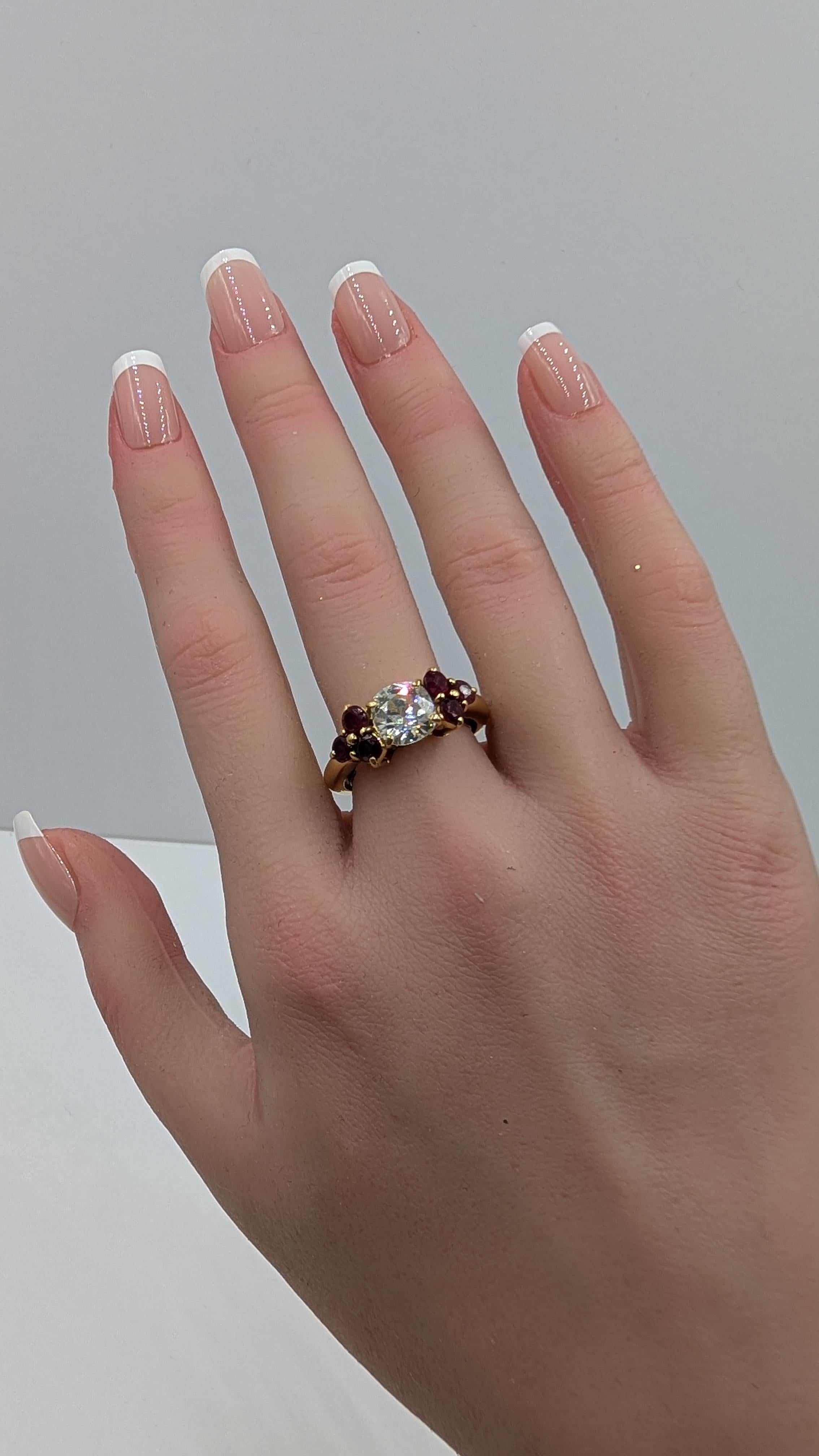 1.70 Carat Old Euro Diamond and Ruby 18K Gold Ring in vendita 10