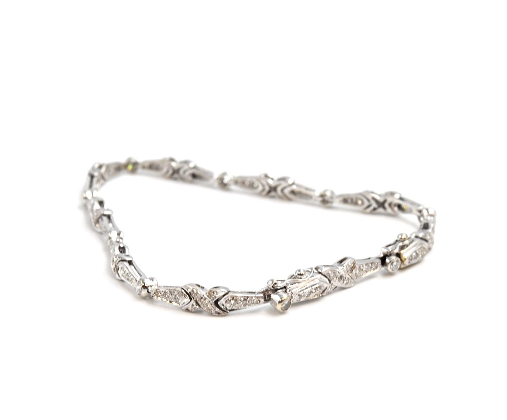 1.70 Carat Round Diamond 18 Karat White Gold “X” Link Bracelet In Excellent Condition In Scottsdale, AZ