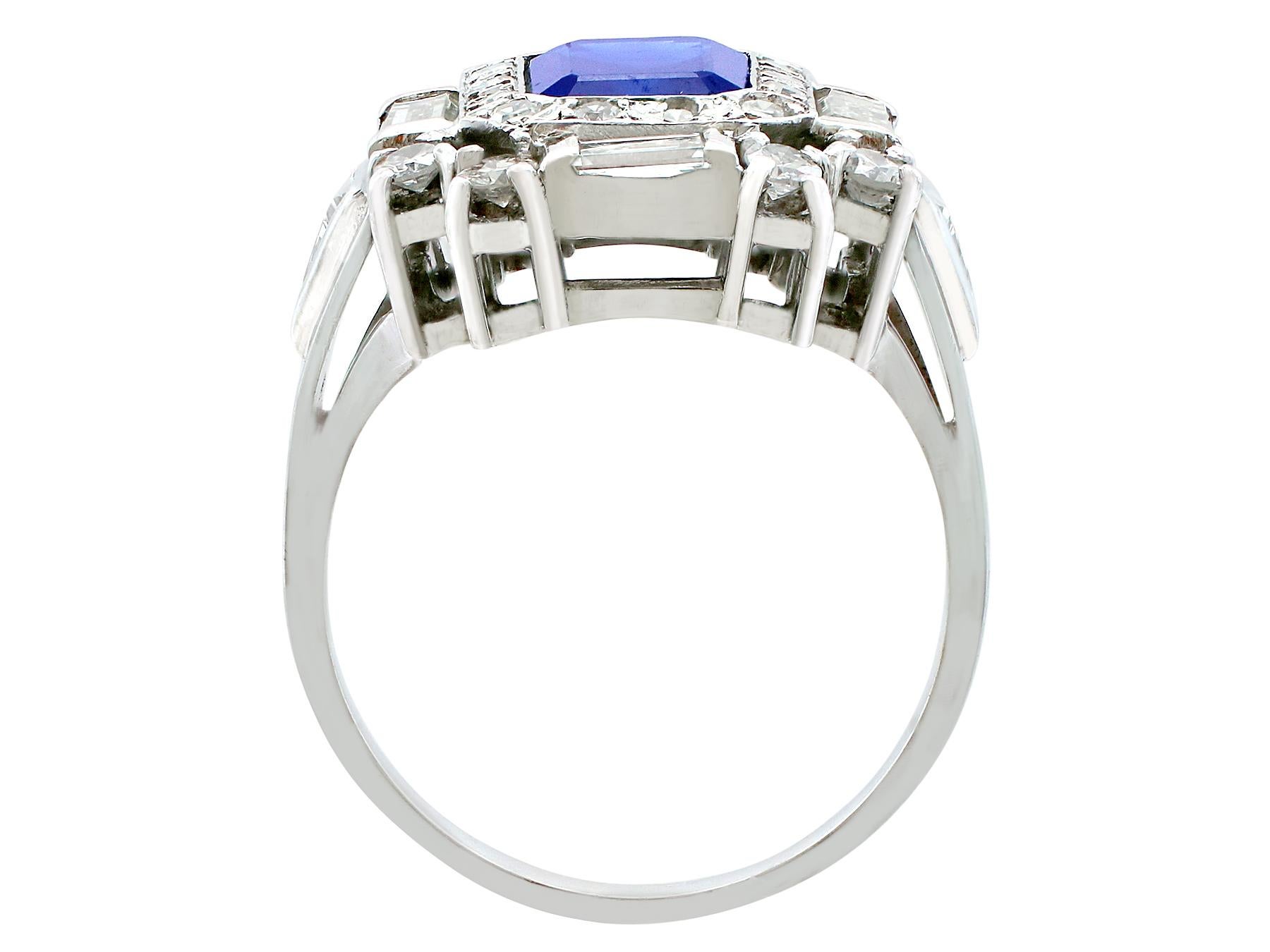 1.70 Carat Sapphire and 1.76 Carat Diamond Platinum Dress Ring In Excellent Condition In Jesmond, Newcastle Upon Tyne