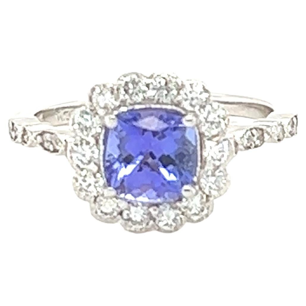 Bague en or blanc 18 carats avec tanzanite de 1,70 carat et diamants