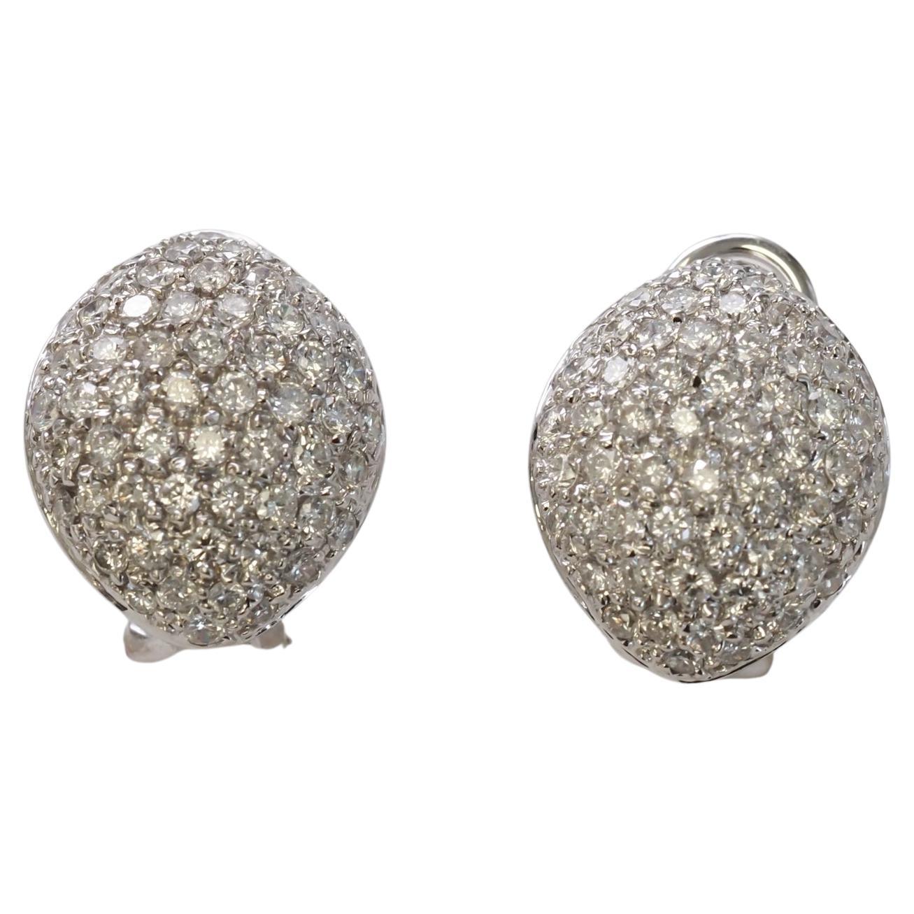 1.70 Carat Total Weight Round Brilliant Earrings  For Sale