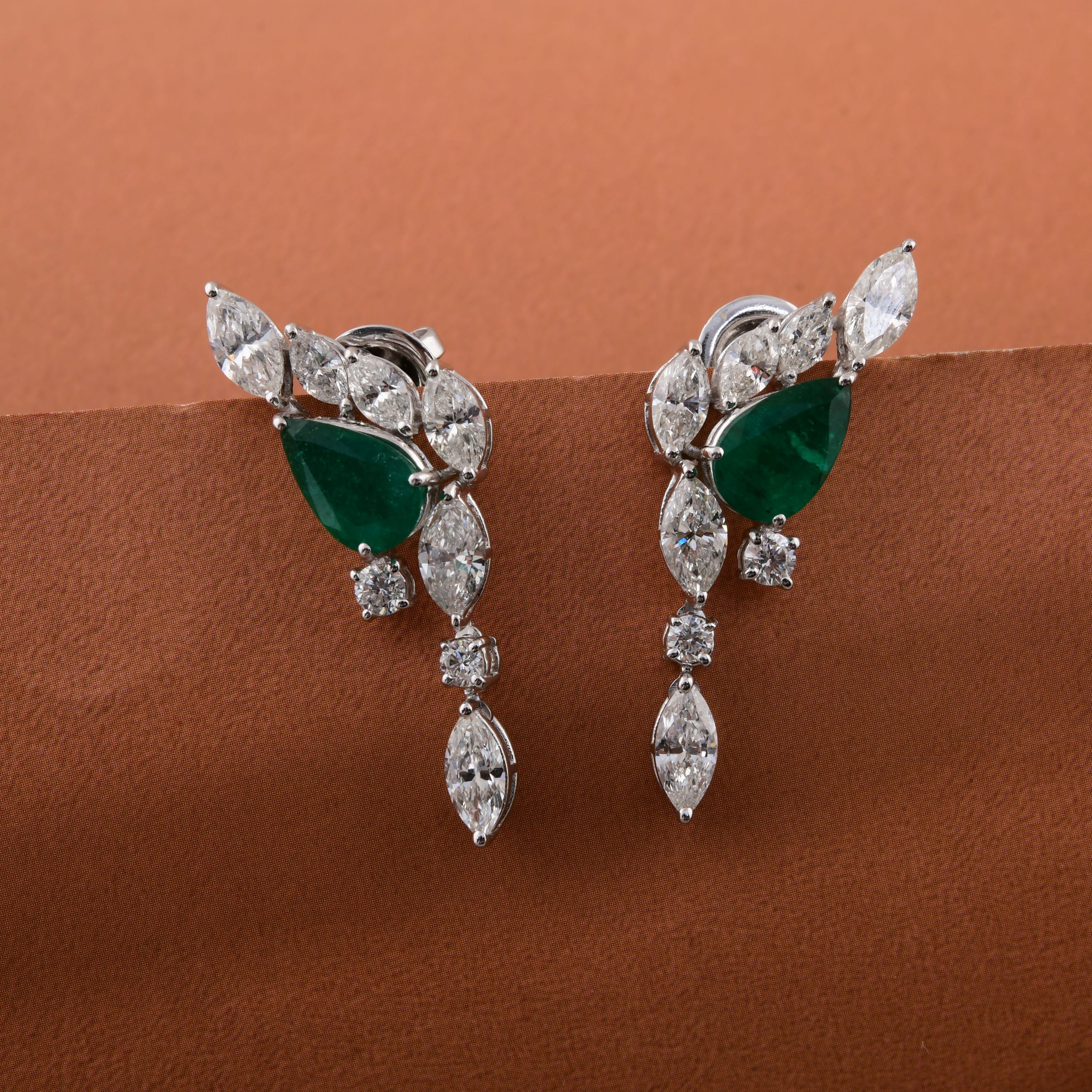 1,70 Karat sambischer Smaragd 3,23 Karat SI/H Diamant-Ohrringe aus 18 Karat Weißgold (Tropfenschliff) im Angebot
