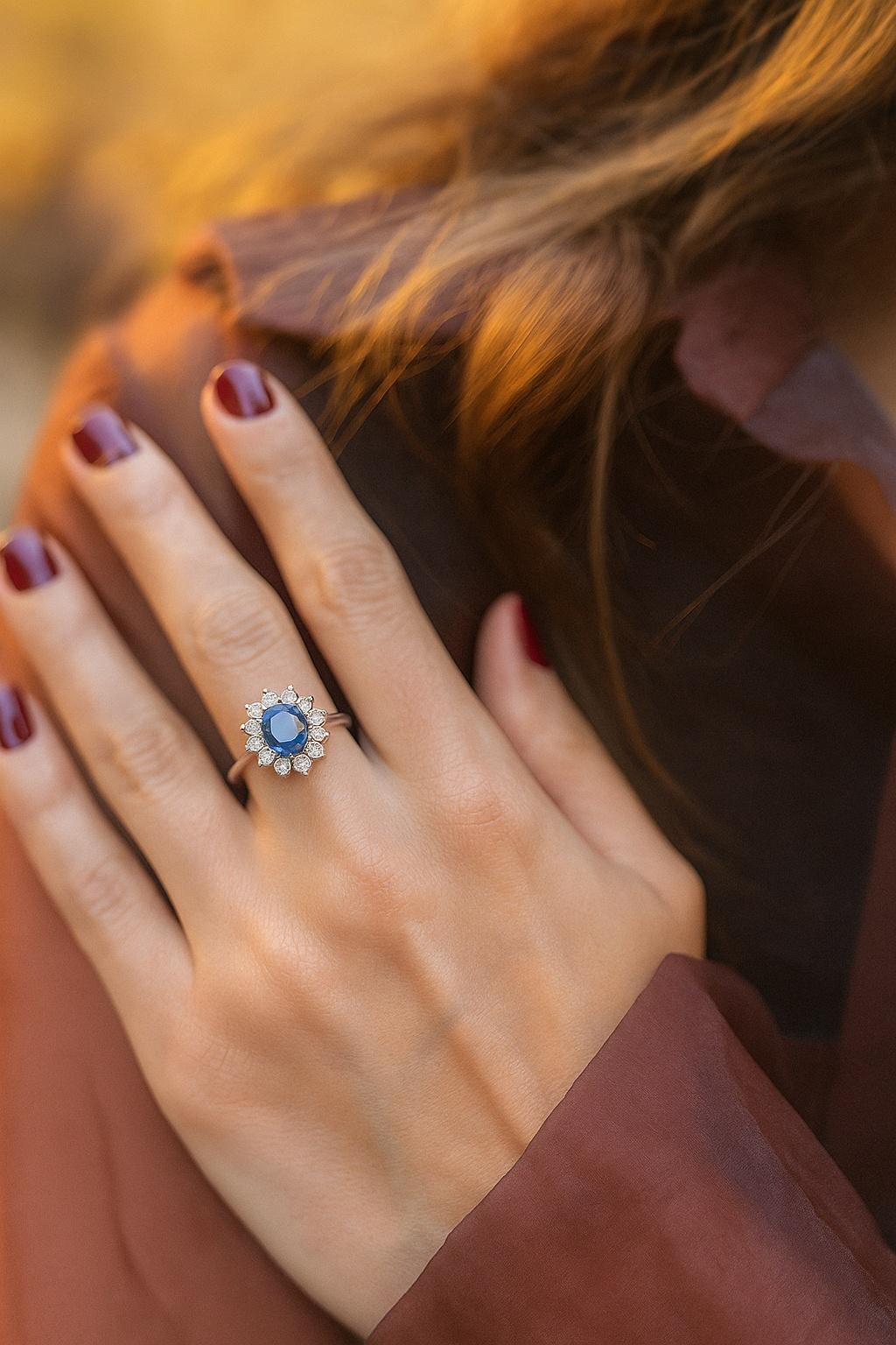 1,70 Karat Sri Lanka Natürlicher Saphir und Diamant Weißgoldring im Angebot 7