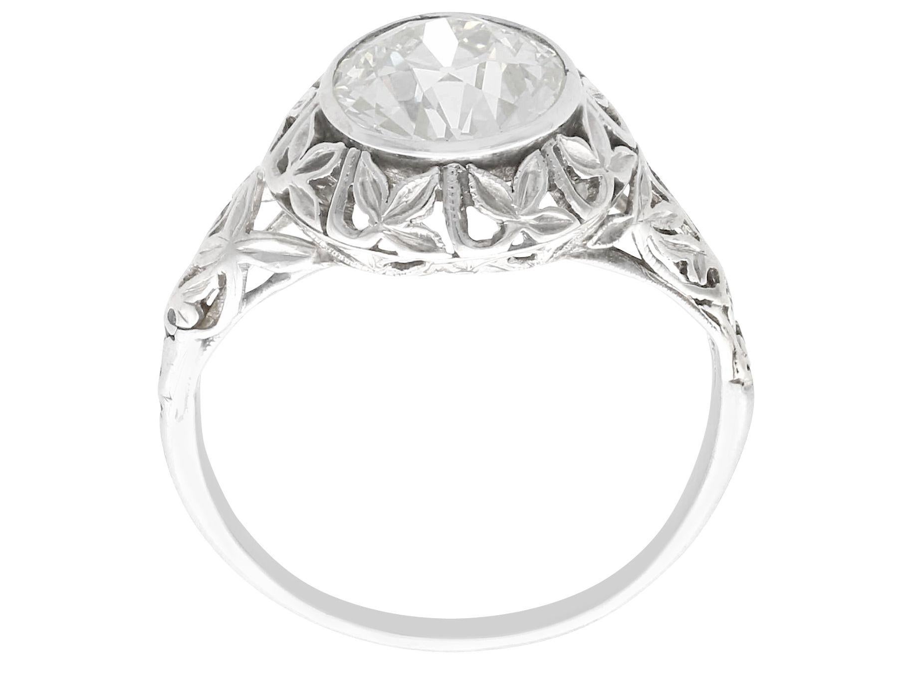 1.70 Carat Diamond and 18 K White Gold Solitaire Ring, Antique circa 1910 1