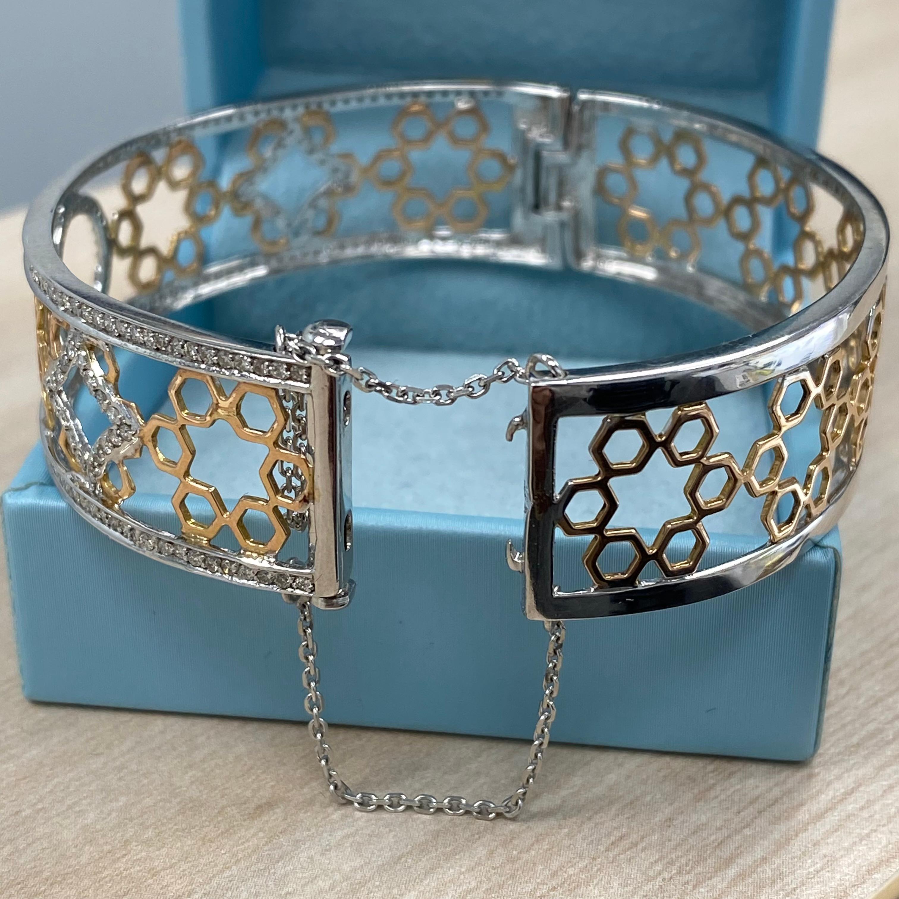 Bracelet jonc à charnières en or blanc et rose 14 carats avec diamants 1,70 carat Neuf - En vente à New York, NY