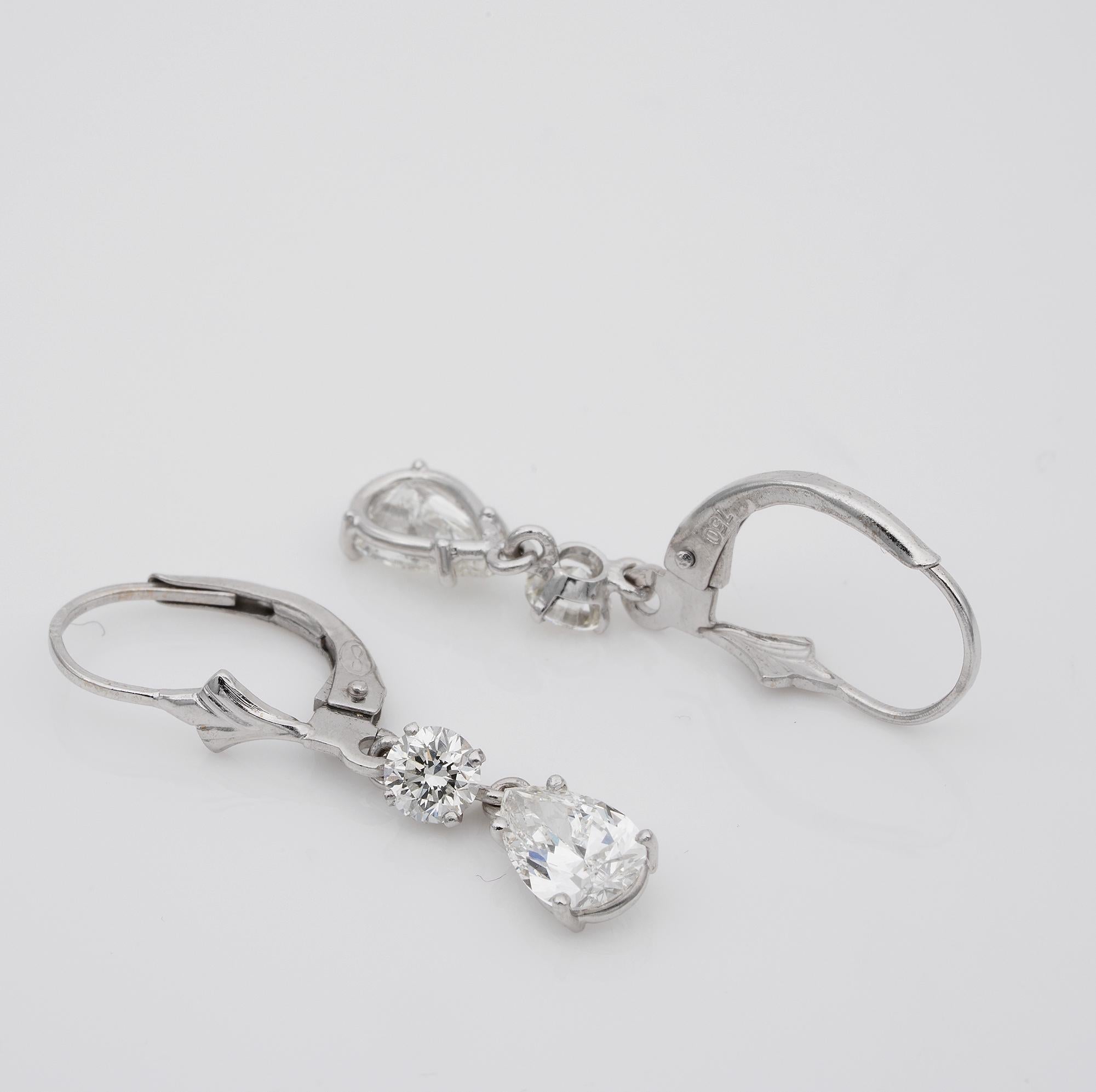Boucles d'oreilles pendantes exquises en diamant de 1,70 ct F/G VVS en vente 1