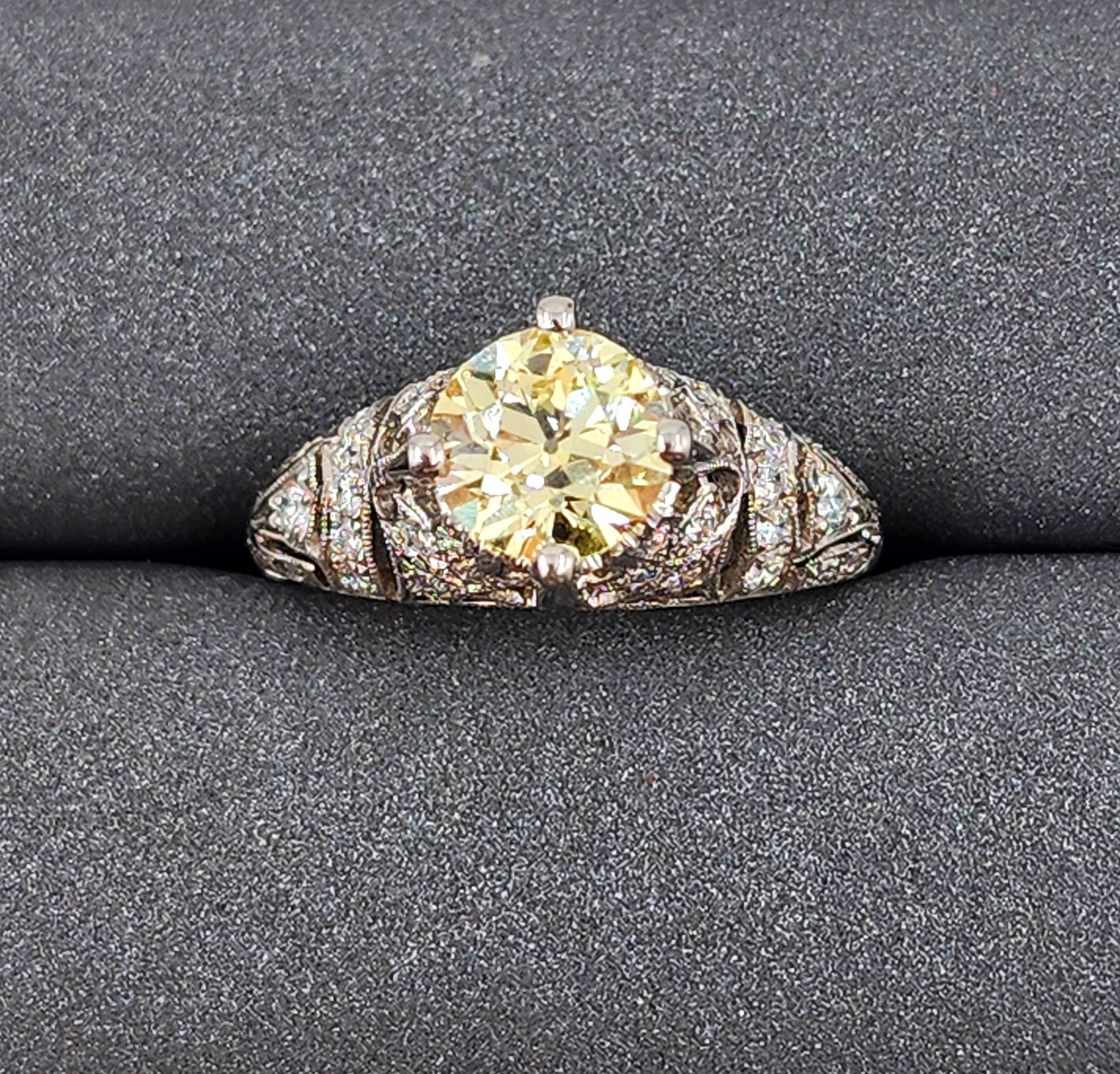 1.70 ct GIA Certified Natural Fancy Yellow Diamond Ring For Sale