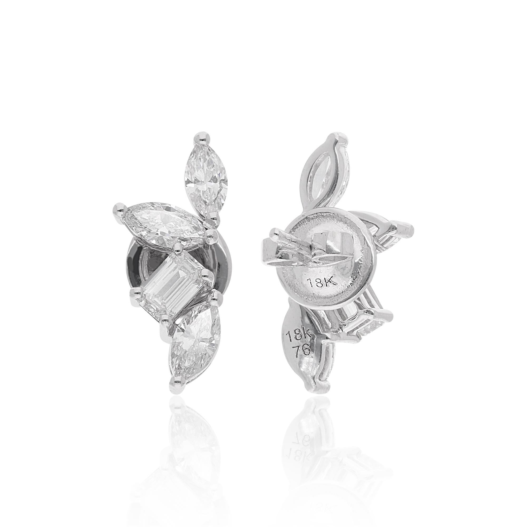 Laissez-vous séduire par l'expression ultime du luxe avec ces boucles d'oreilles époustouflantes, et laissez-les devenir le symbole de votre goût impeccable et de votre style raffiné. Avec leur beauté captivante et leur charme indéniable, ils ne