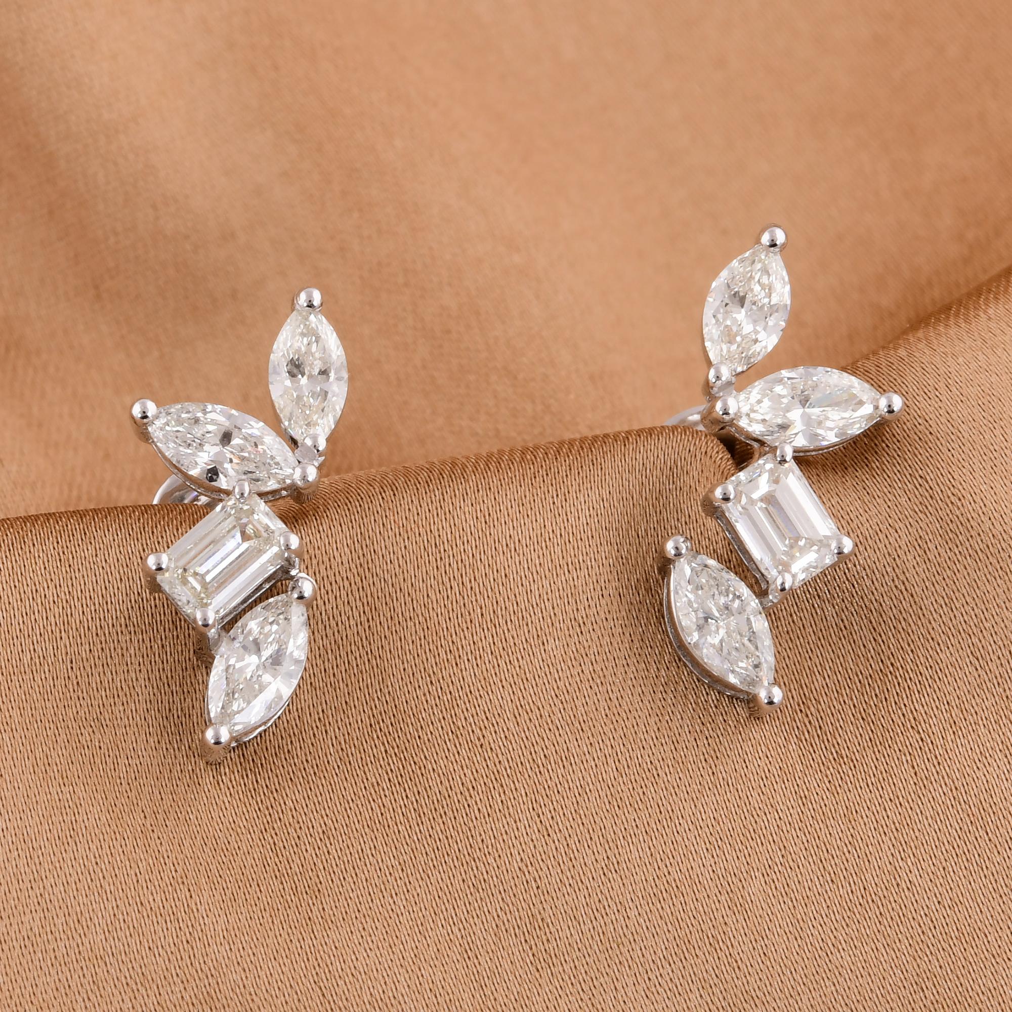 Moderne 1.70 Ct. Boucles d'oreilles en or blanc 14 carats avec diamants en forme de marquise et d'émeraude en vente