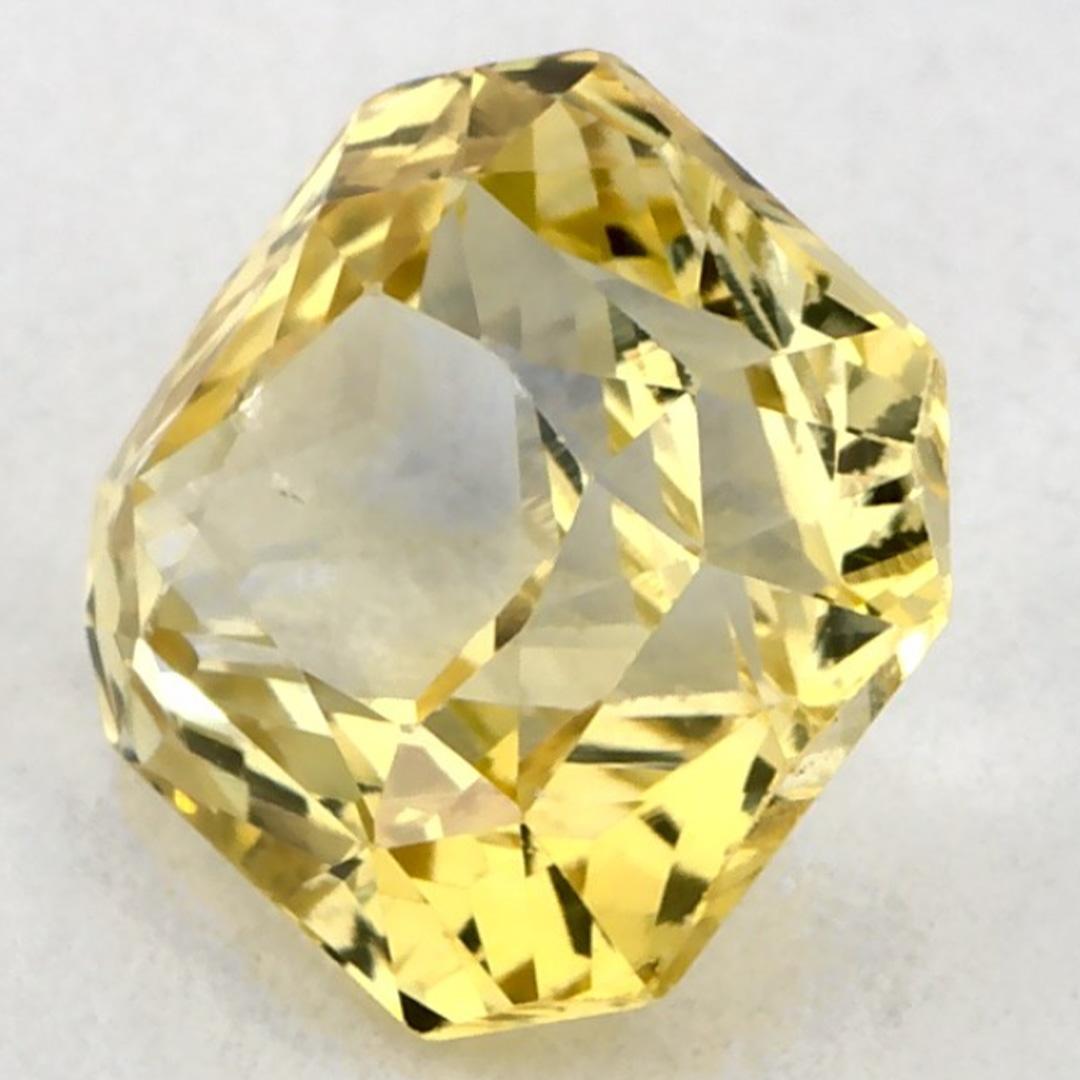 1.70 Ct Yellow Sapphire Radiant Loose Gemstone (pierre précieuse en vrac) Pour femmes en vente
