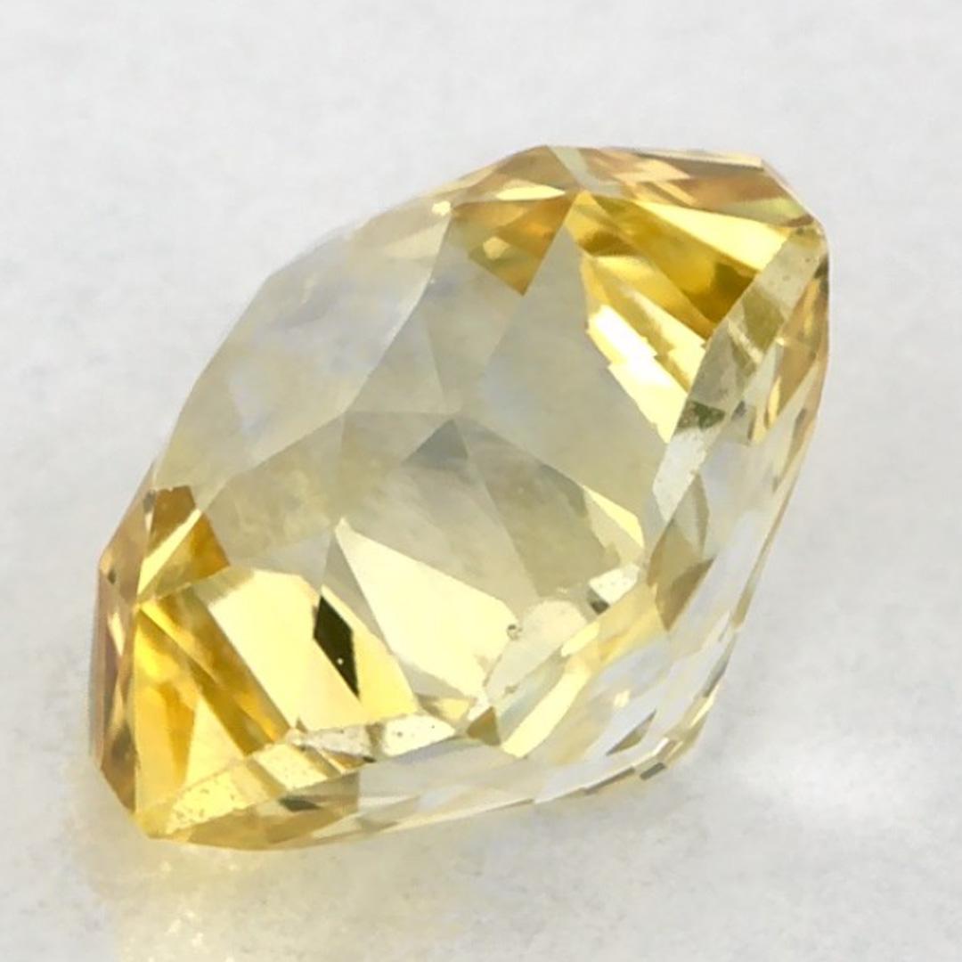 1.70 Ct Yellow Sapphire Radiant Loose Gemstone (pierre précieuse en vrac) en vente 3