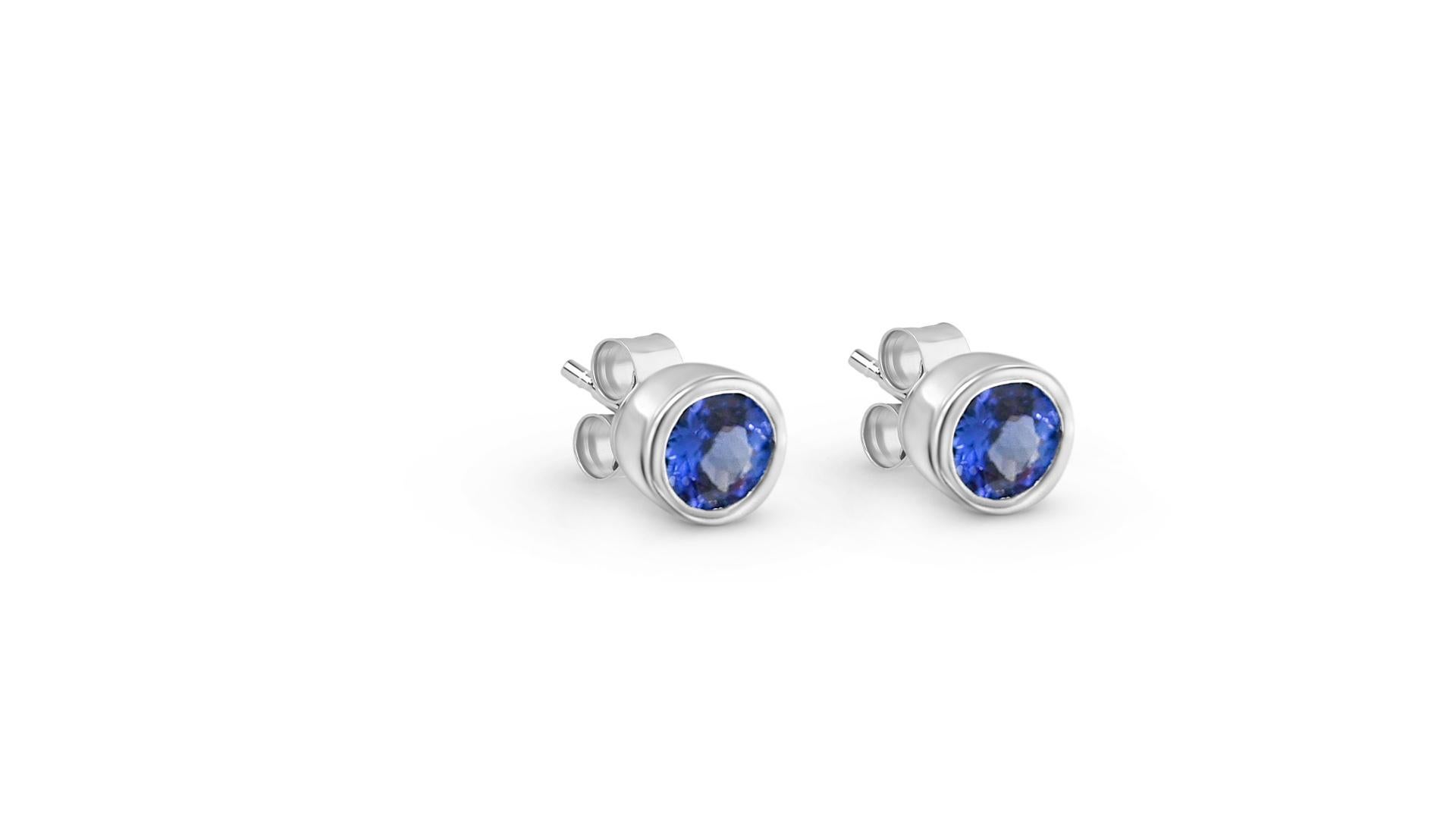 Round Cut 1.70 Ctw Natural Tanzanite Round Studs Earrings 925 Sterling Silver Earrings  For Sale