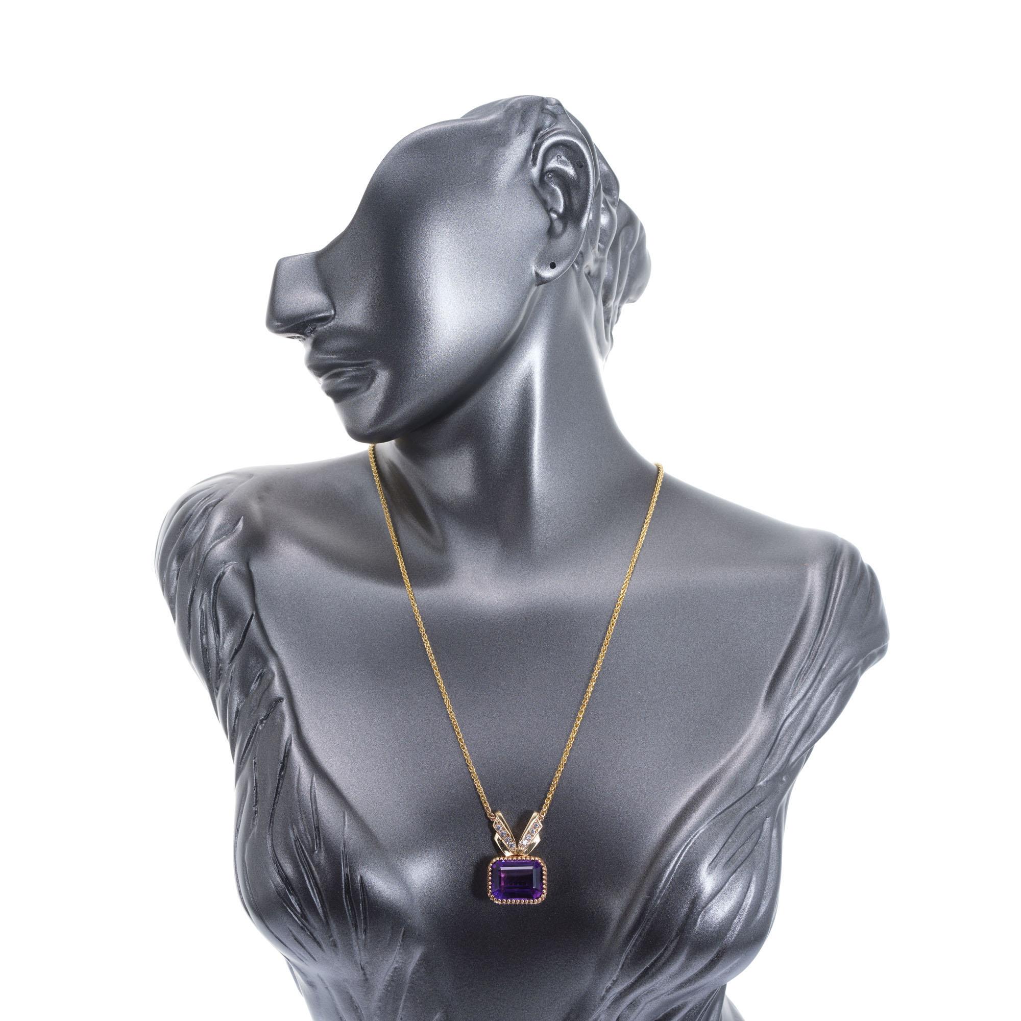 Women's 17.00 Carat Amethyst Diamond Gold Pendant Necklace For Sale