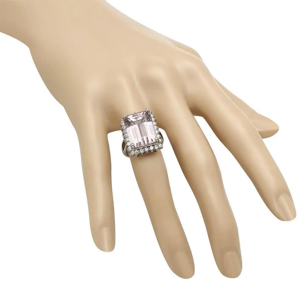 17.00 Carats Natural Kunzite and Diamond 14K Solid White Gold Ring In New Condition For Sale In Los Angeles, CA