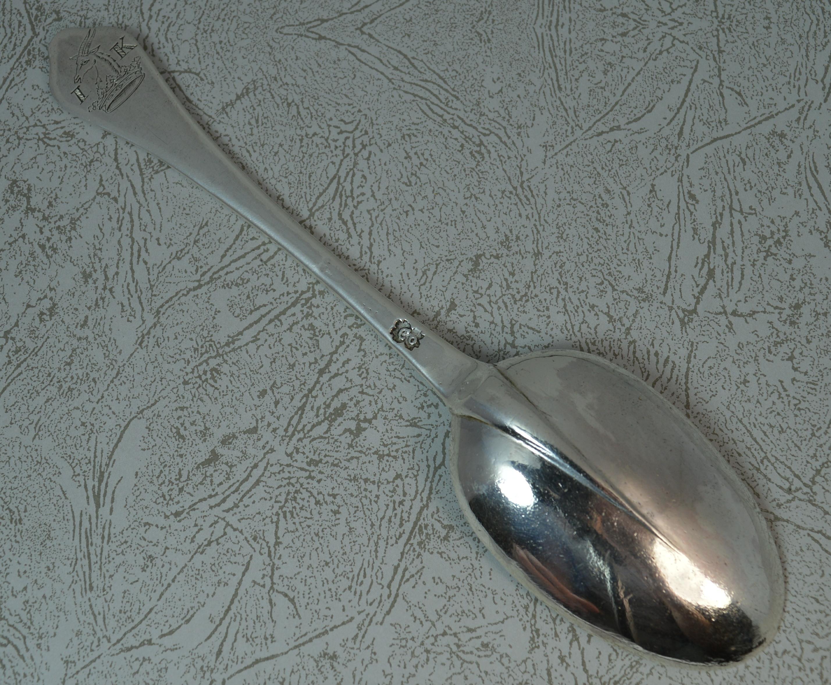1700 English Silver Rat Tail Trefid Table Spoon For Sale 4