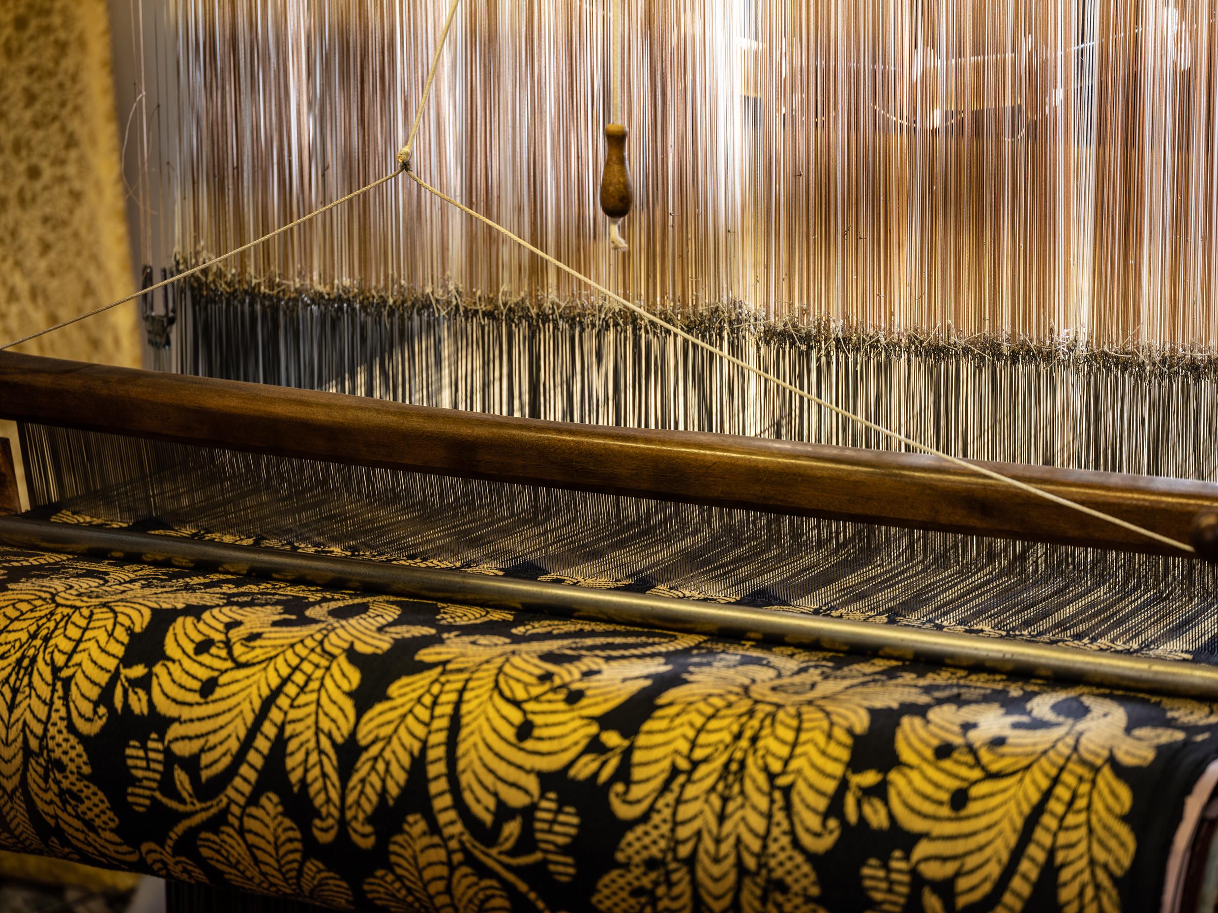 Hand-Woven Fabric 1700 Hand Loom Brocade in the Historical Savoia Pattern, Florence, Italy For Sale