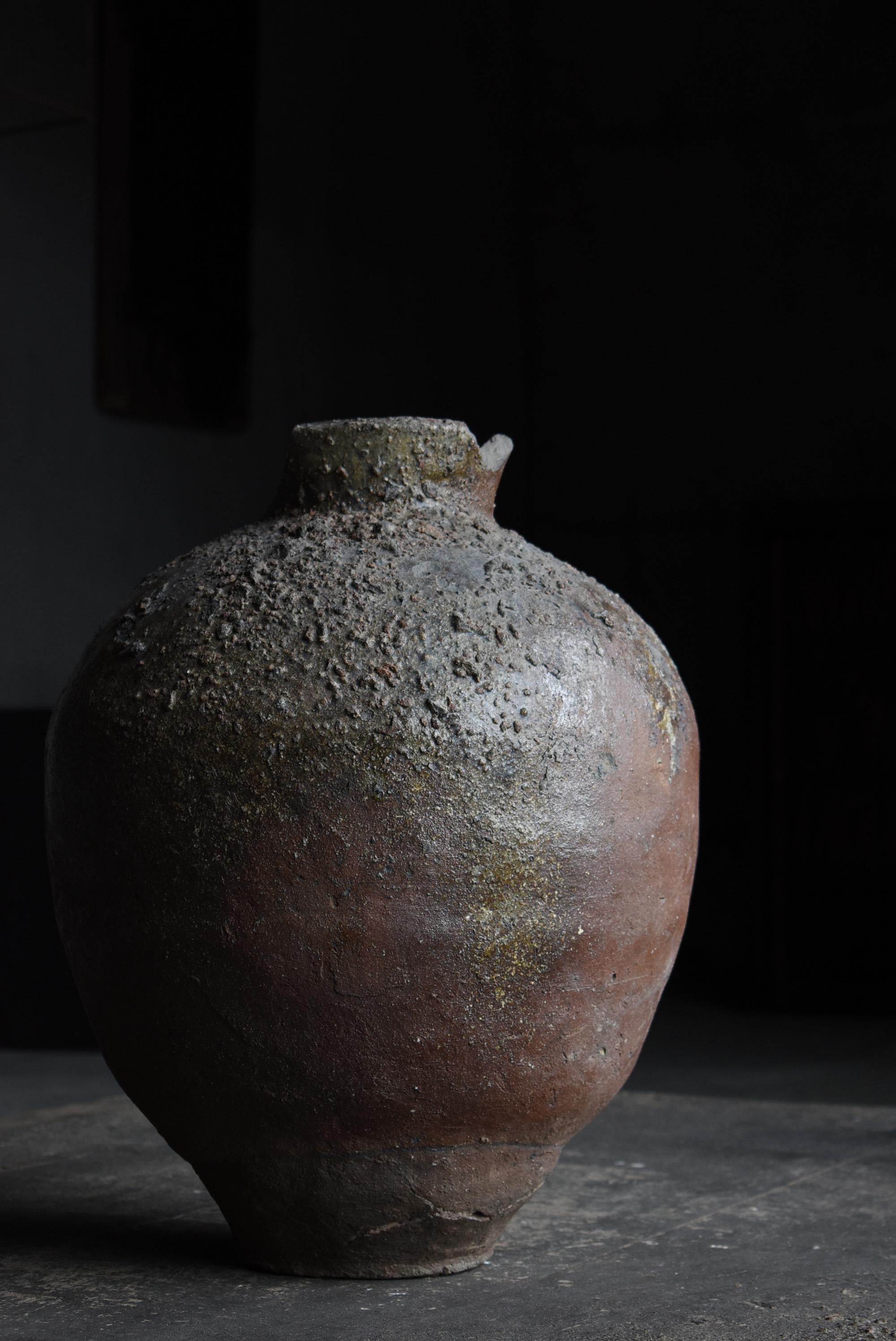 1700s-1800s Tokoname Japanese Antique Tsubo Pottery Ceramic Jar Wabi Sabi In Distressed Condition In Sammu-shi, Chiba