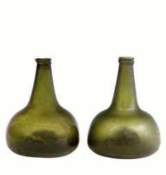 1700s Antique Dutch Blown Olive Glass Kattekop Onion Form Wine Bottle Pair