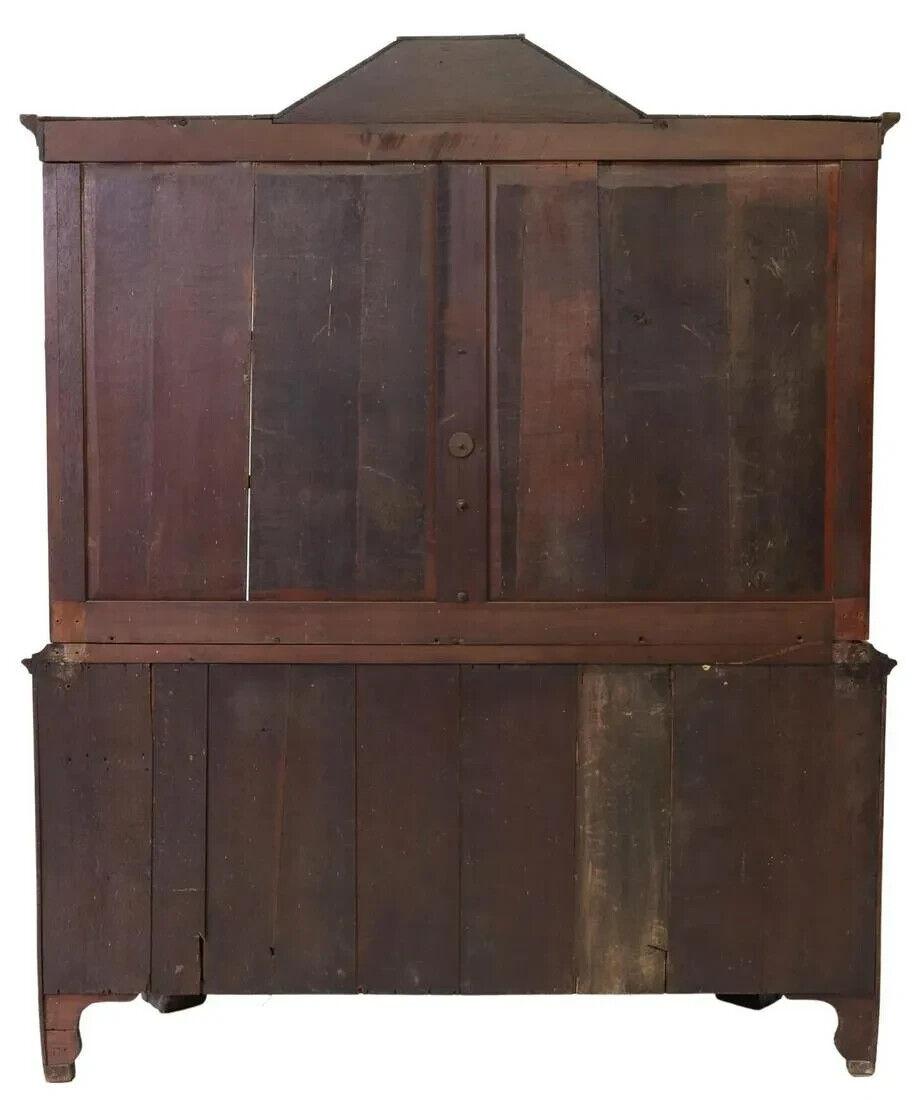 1700s Antique Dutch Marquetry, Inlaid, Display Vitrine on Chest!! In Good Condition For Sale In Austin, TX