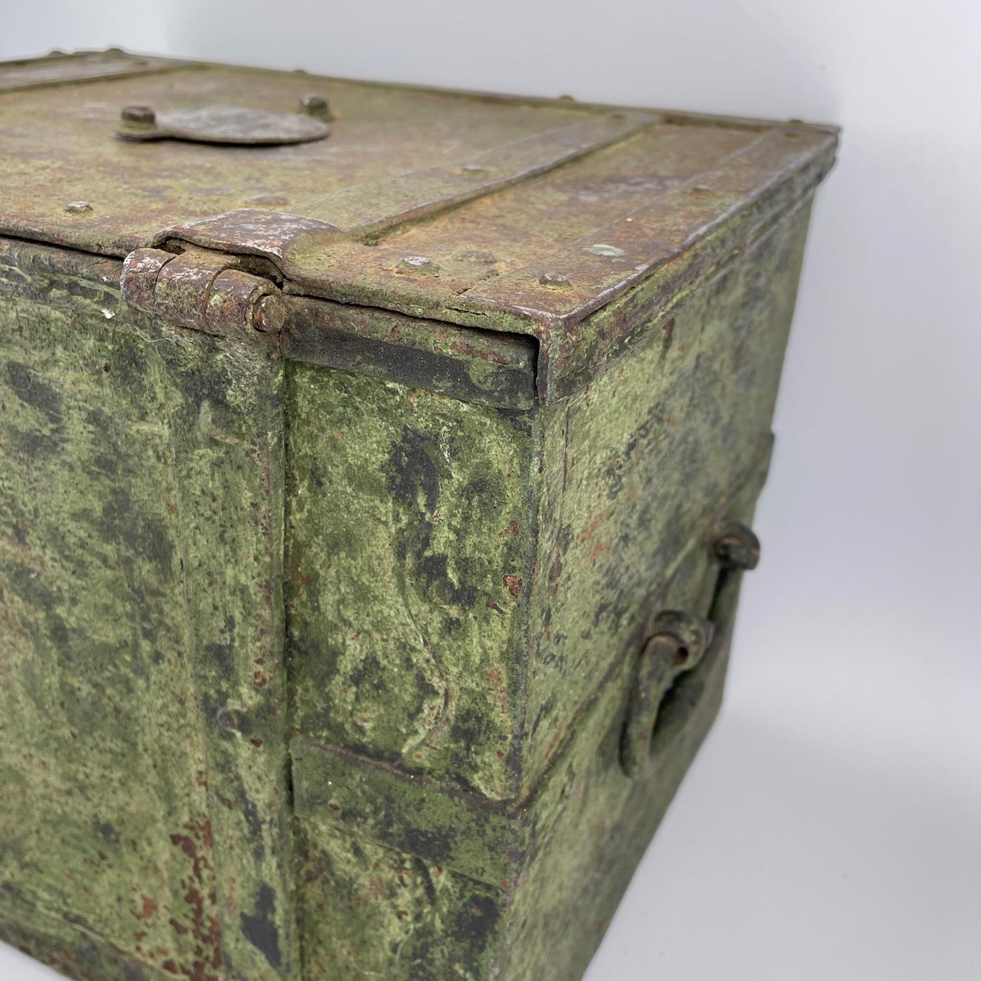1700s Colonial Hand-Forged Strongbox Verdigris Green Jewelry Table Chest Safe For Sale 7